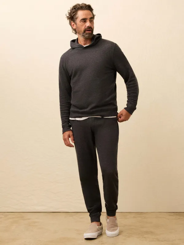 Aspen Lounge Cashmere Sweatpant - Coal Smoke Melange sold by Faherty