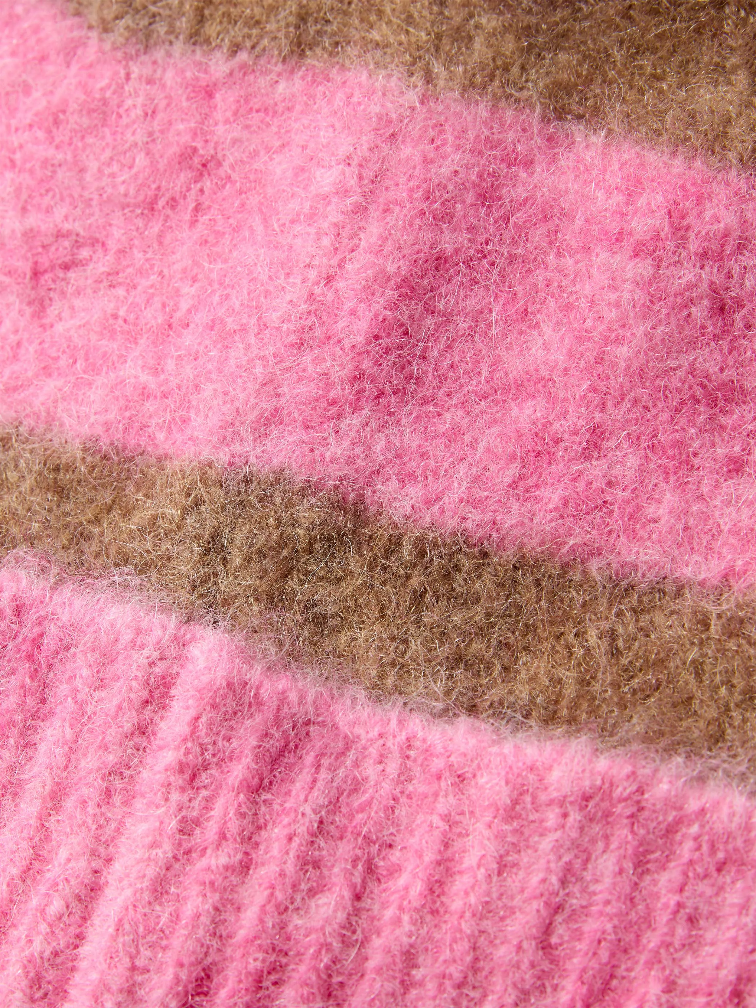 Après Alpaca Pom Beanie - Pink Opal sold by Faherty product image thumbnail 2