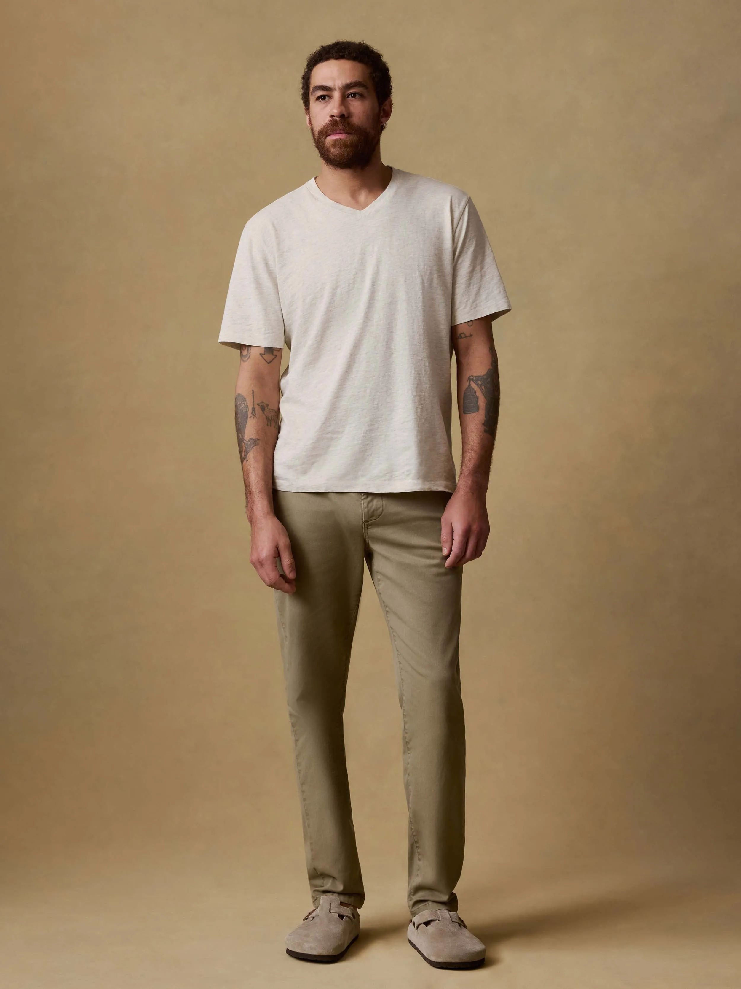 Coastline Chino - Olive Valley sold by Faherty product image thumbnail 4