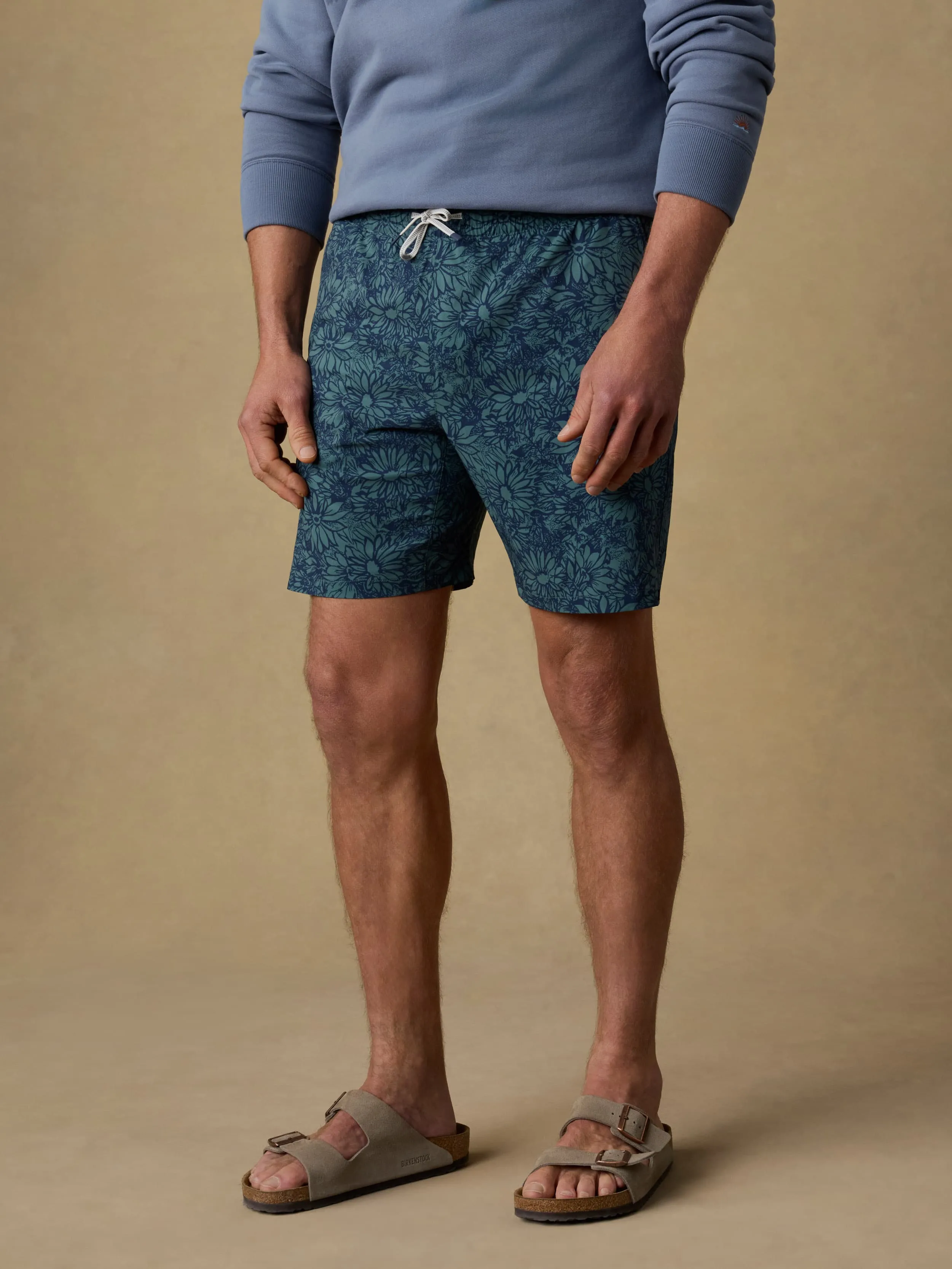 Shorelite Trunk (7") - Spruce Marsh Floral sold by Faherty product image thumbnail 2