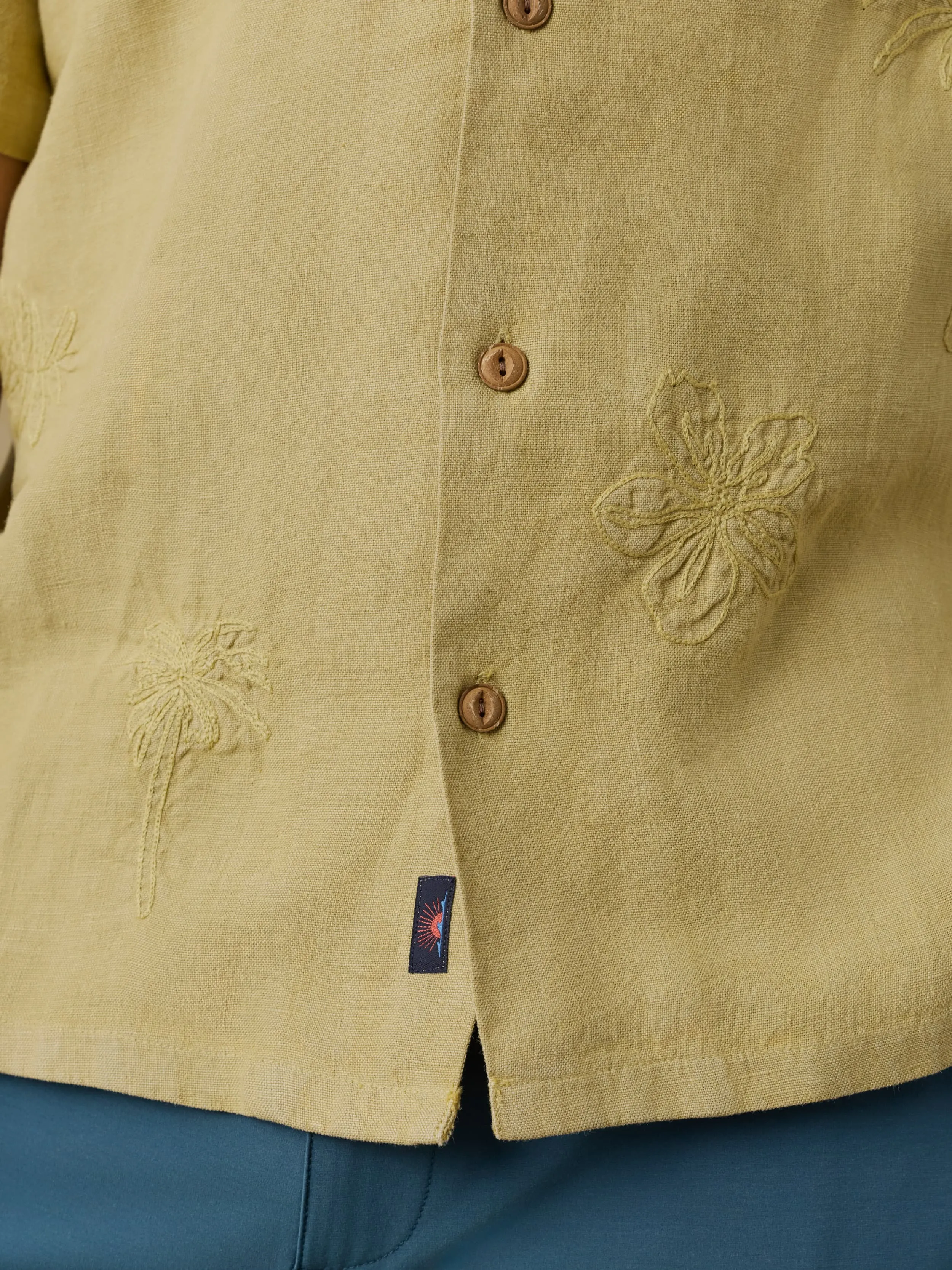 Short-Sleeve Embroidered Shirt - Island Wheat sold by Faherty product image thumbnail 5