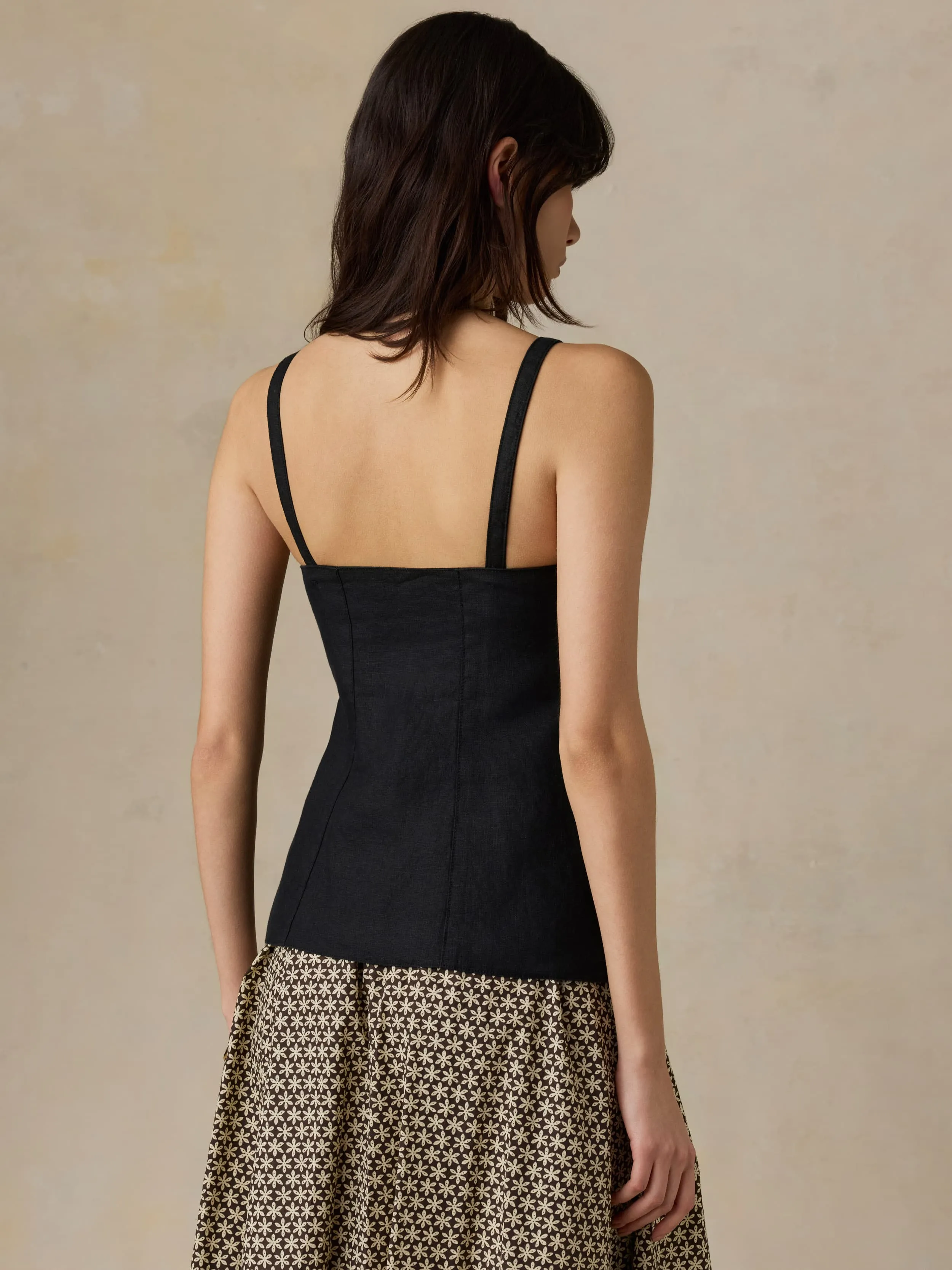 Sun Strider Linen Milo Vest - Black sold by Faherty product image thumbnail 4
