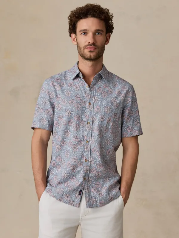 Short-Sleeve Breeze Shirt - Antique Berry Floral made by Faherty