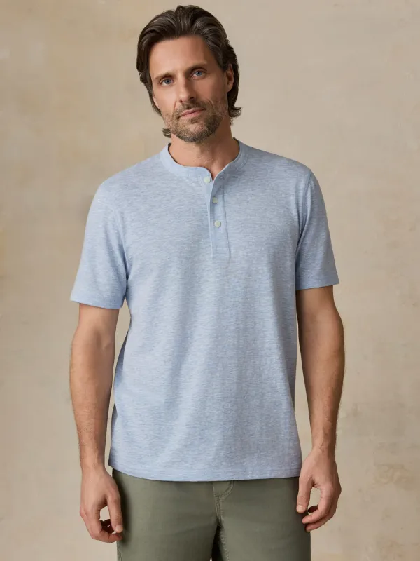 Short-Sleeve Breeze Henley - Blue Isle made by Faherty
