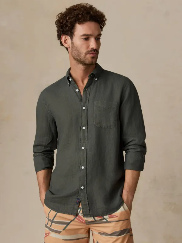 Sunwashed Linen Shirt - Light Pine made by Faherty
