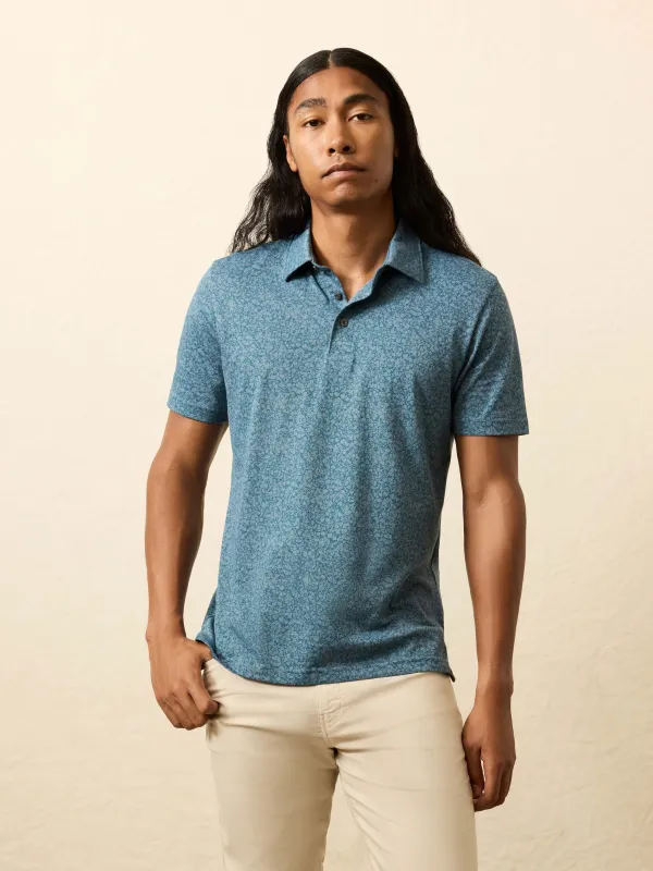 Short-Sleeve Movementâ„¢ Pique Polo - Eastern Sky Blossom made by Faherty
