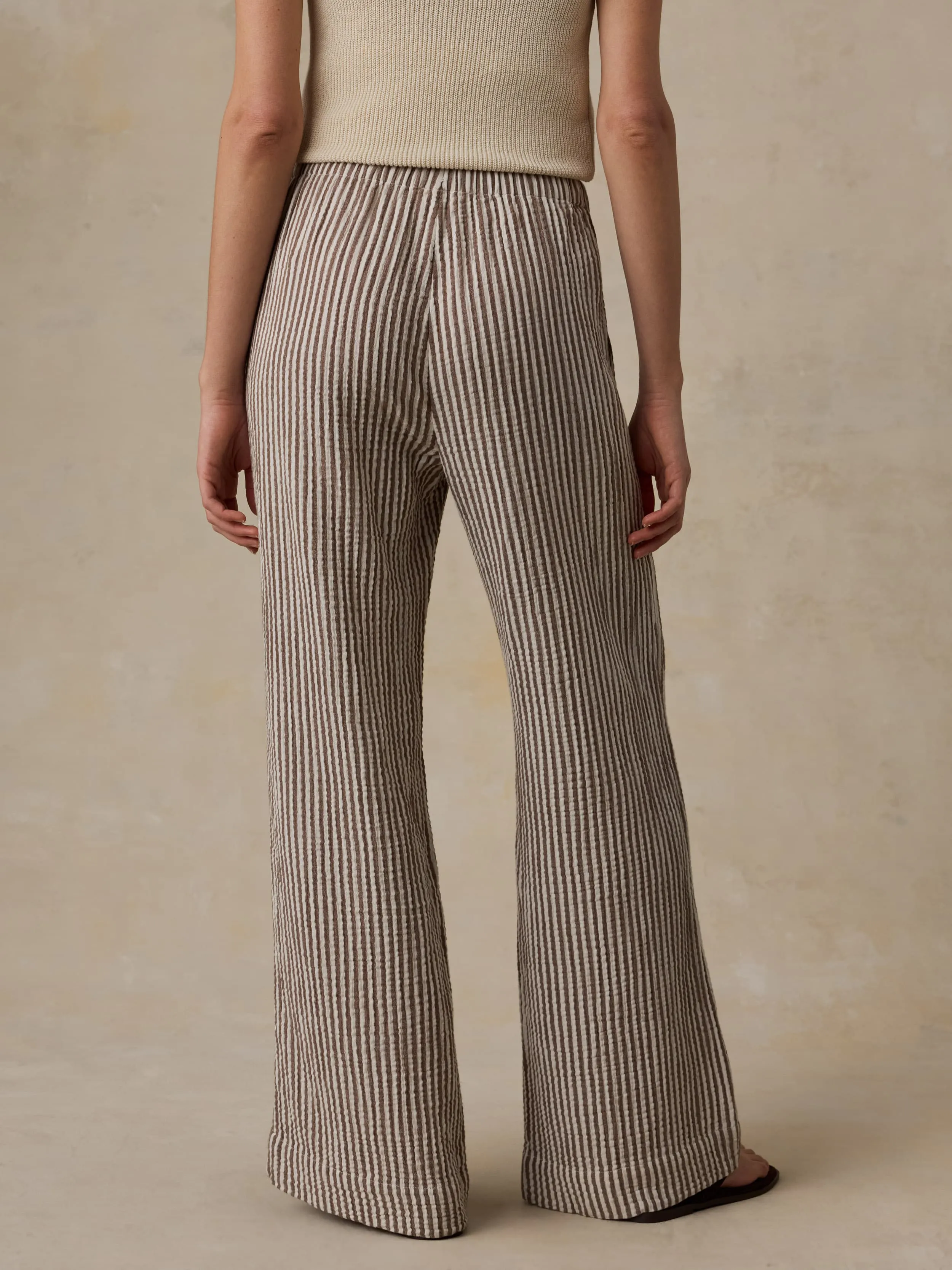 Dune Cotton Gauze Laidback Pant - Mocha Mist sold by Faherty product image thumbnail 3
