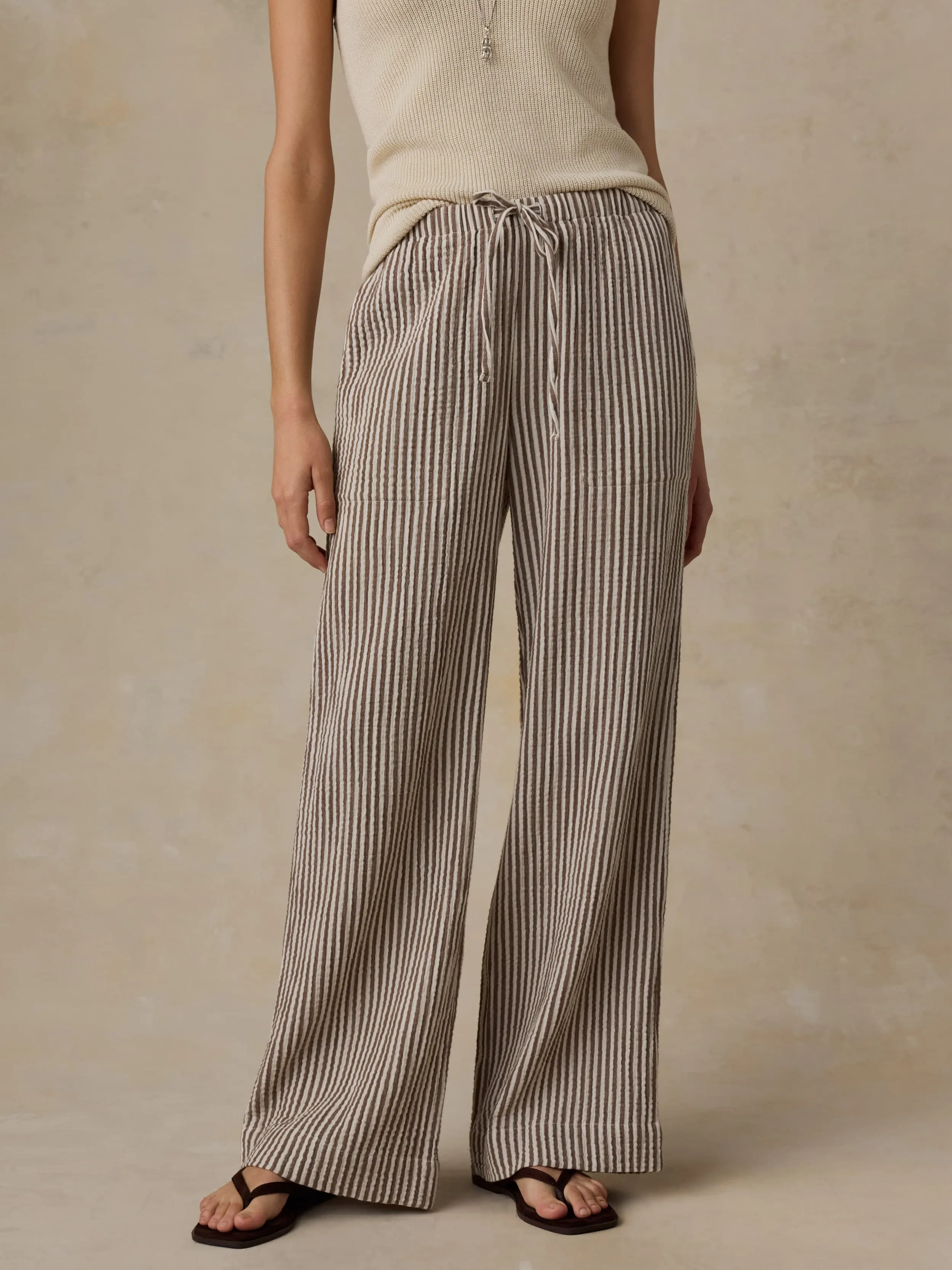 Dune Cotton Gauze Laidback Pant - Mocha Mist sold by Faherty product image thumbnail 4