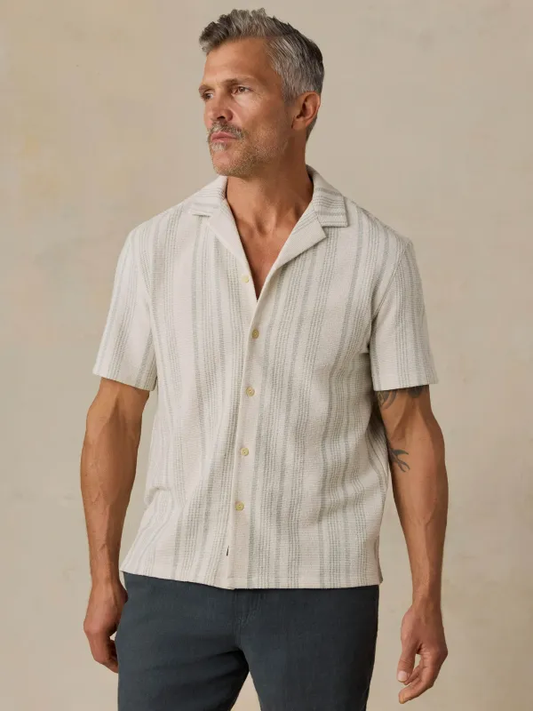 Short-Sleeve Oasis Camp Shirt - Sage Beach Stripe made by Faherty