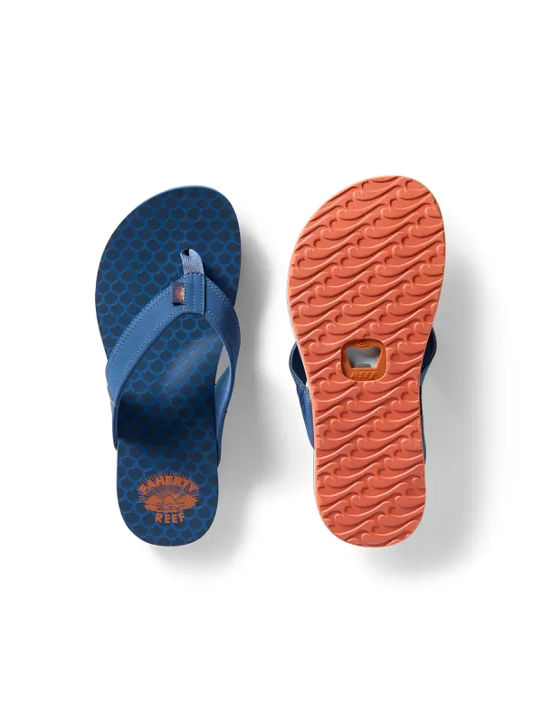 Faherty X REEF Eva Flip Flop - Navy Fishscale sold by Faherty