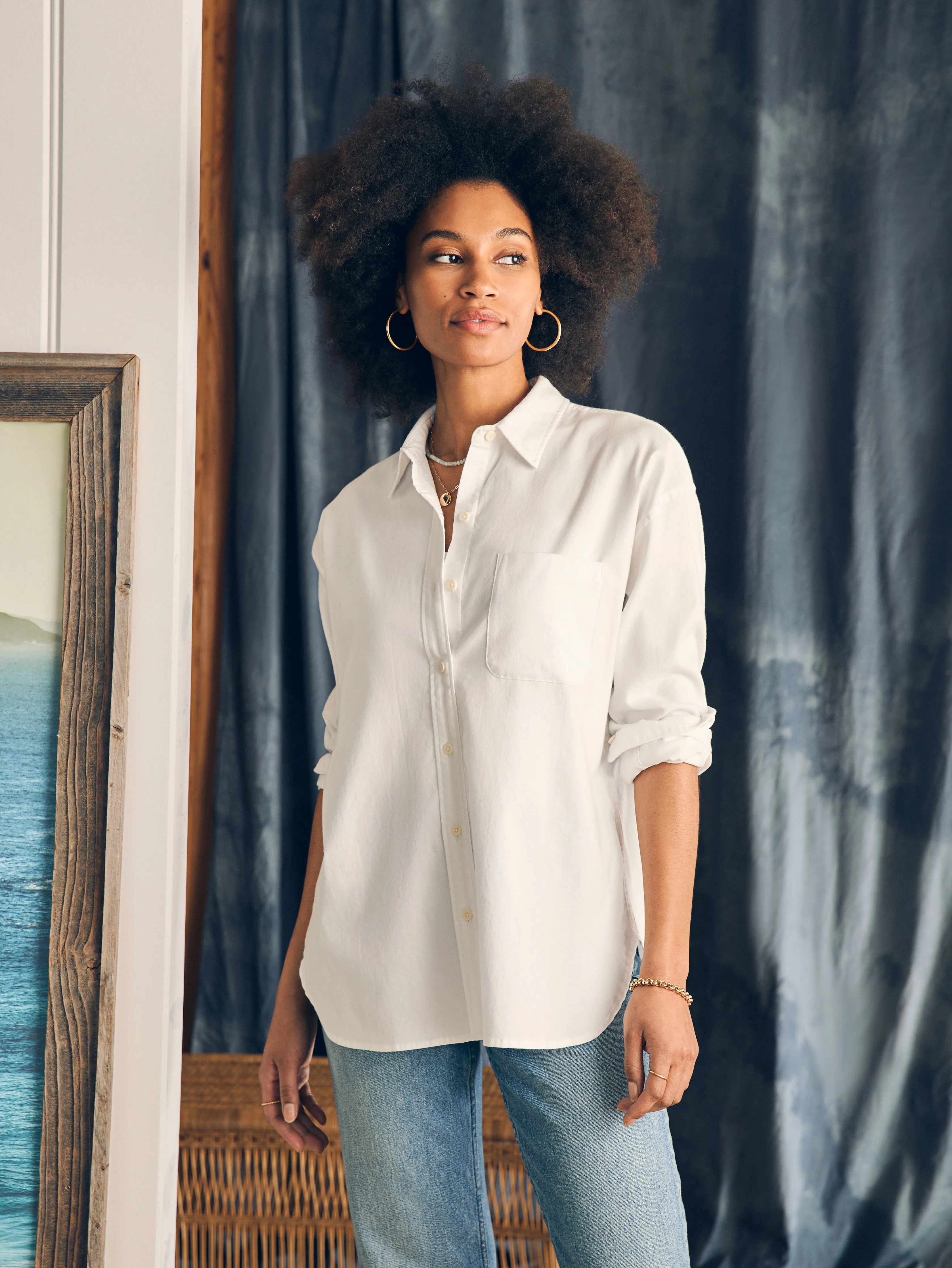 Stretch Oxford Relaxed Shirt - White sold by Faherty