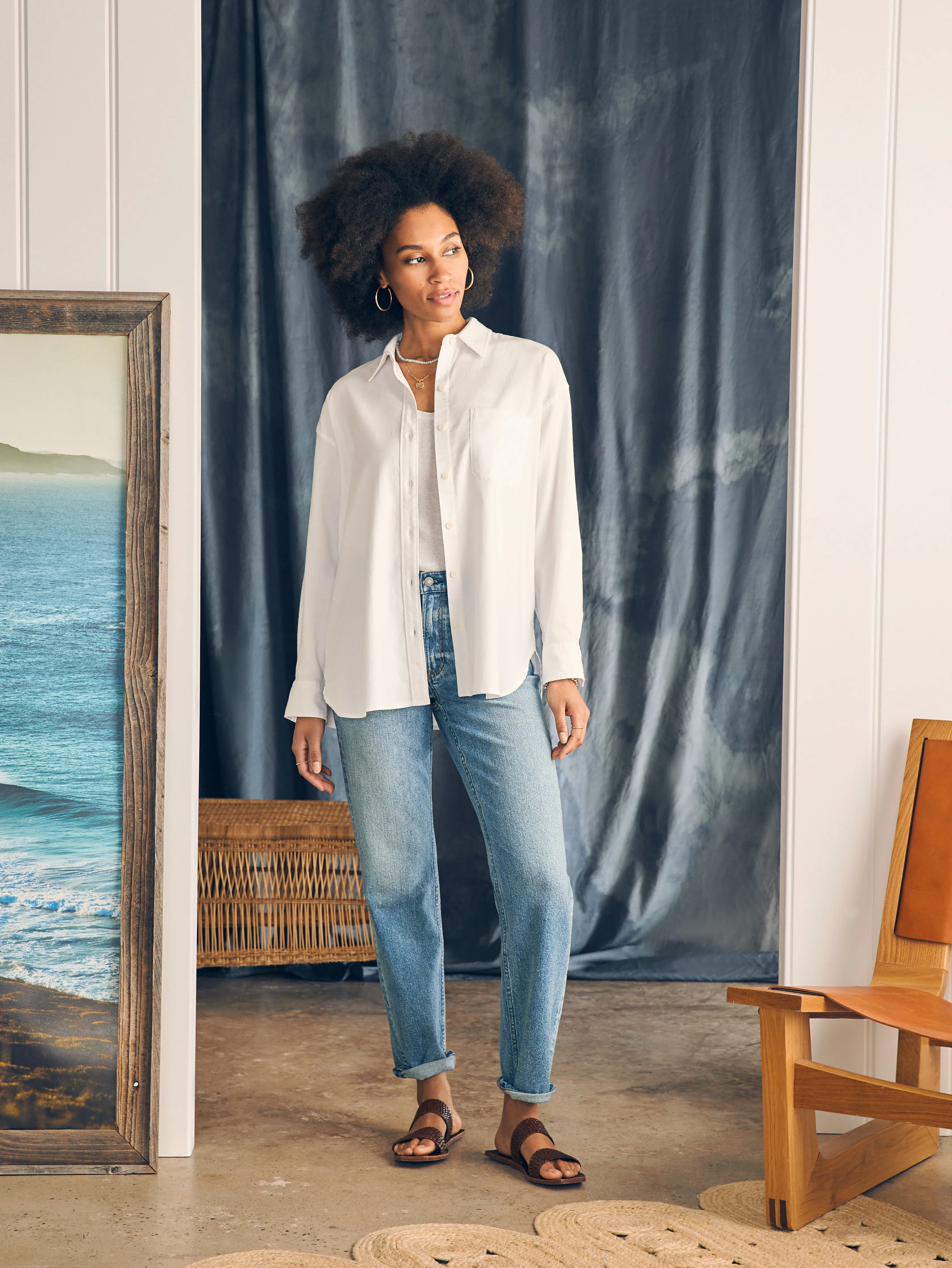 Stretch Oxford Relaxed Shirt - White sold by Faherty product image thumbnail 4