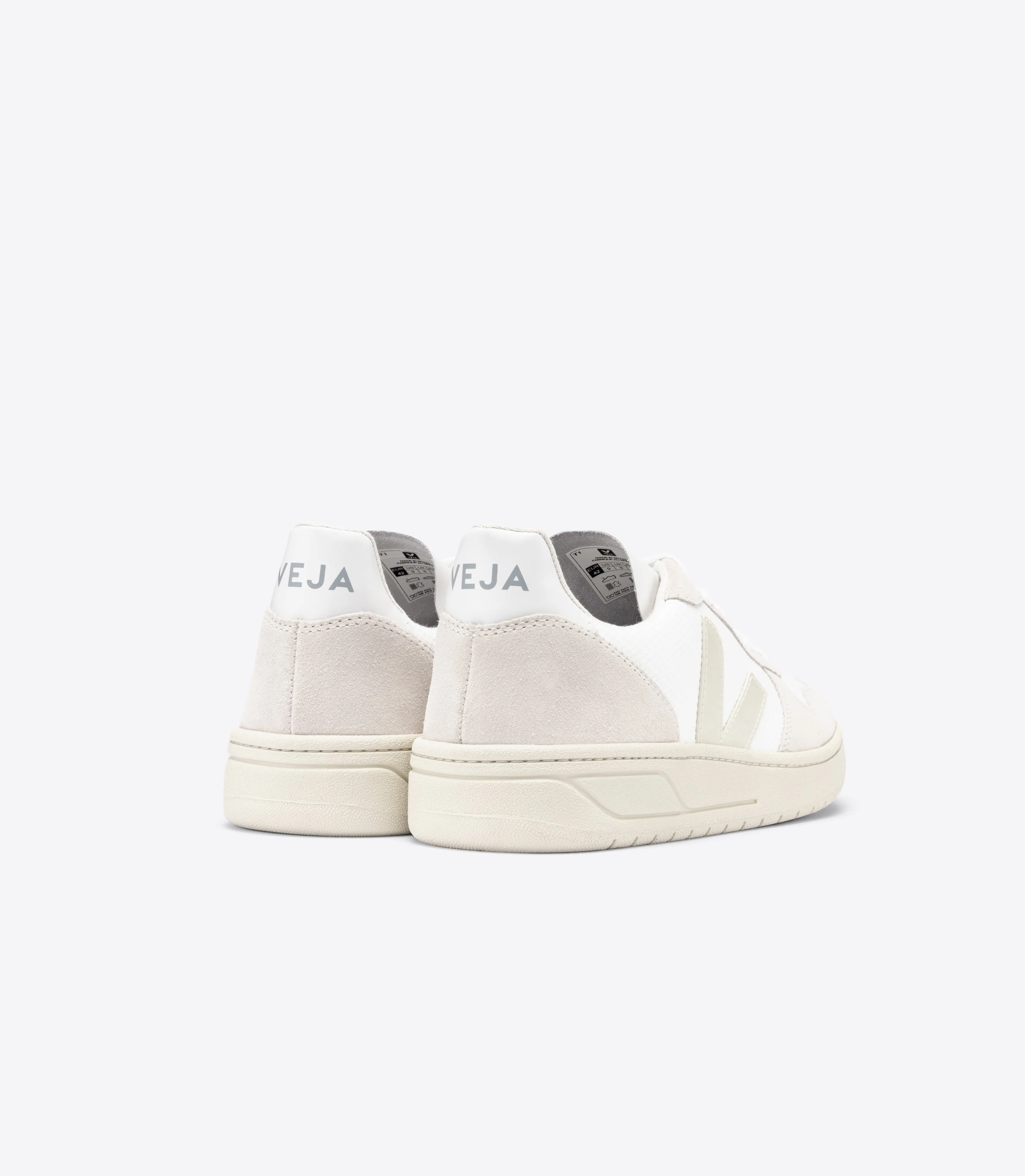 VEJA Men's V-10 - White Natural Pierre sold by Faherty product image thumbnail 3