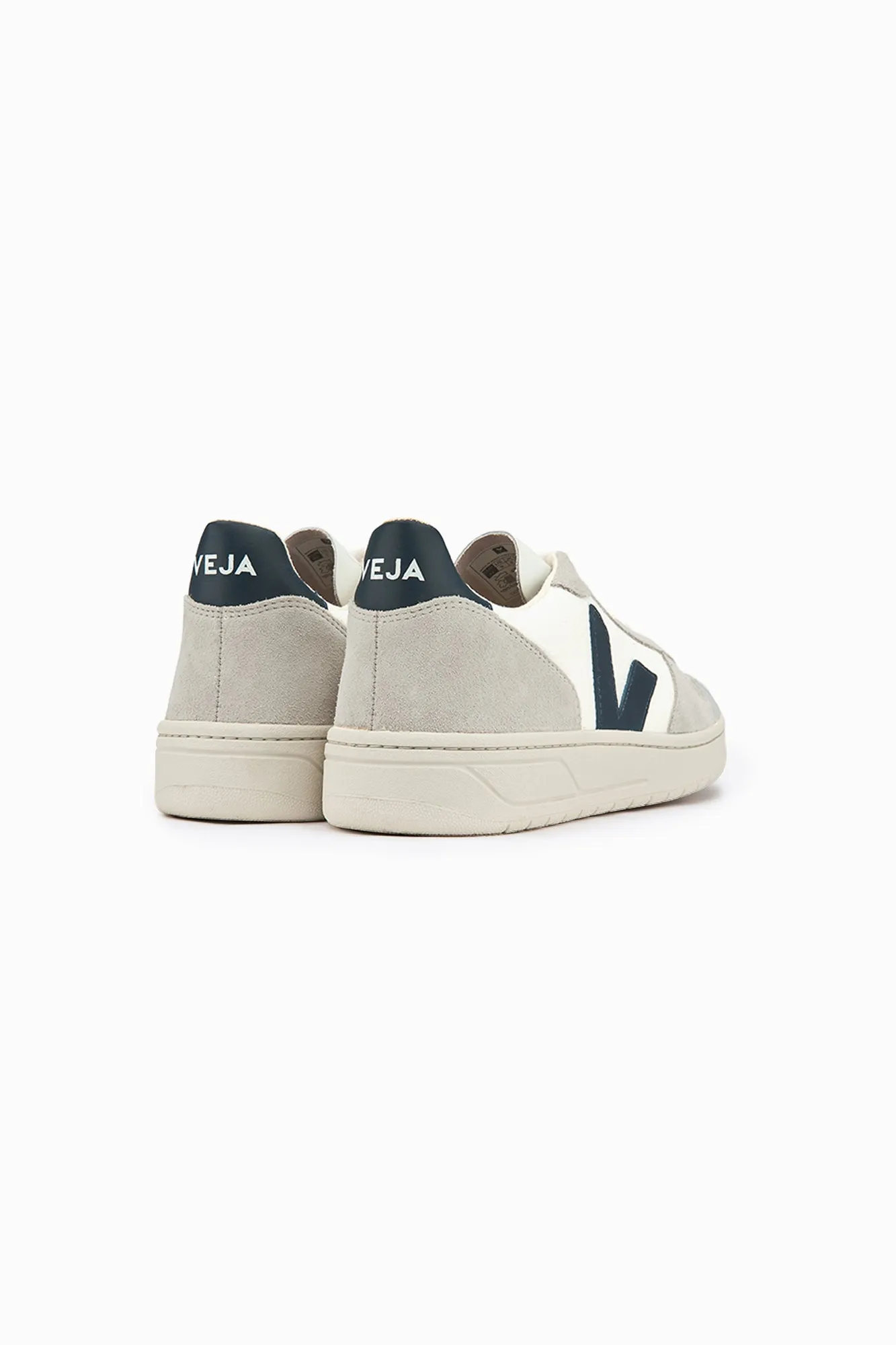 VEJA Men's V-10 - White Nautico sold by Faherty product image thumbnail 3