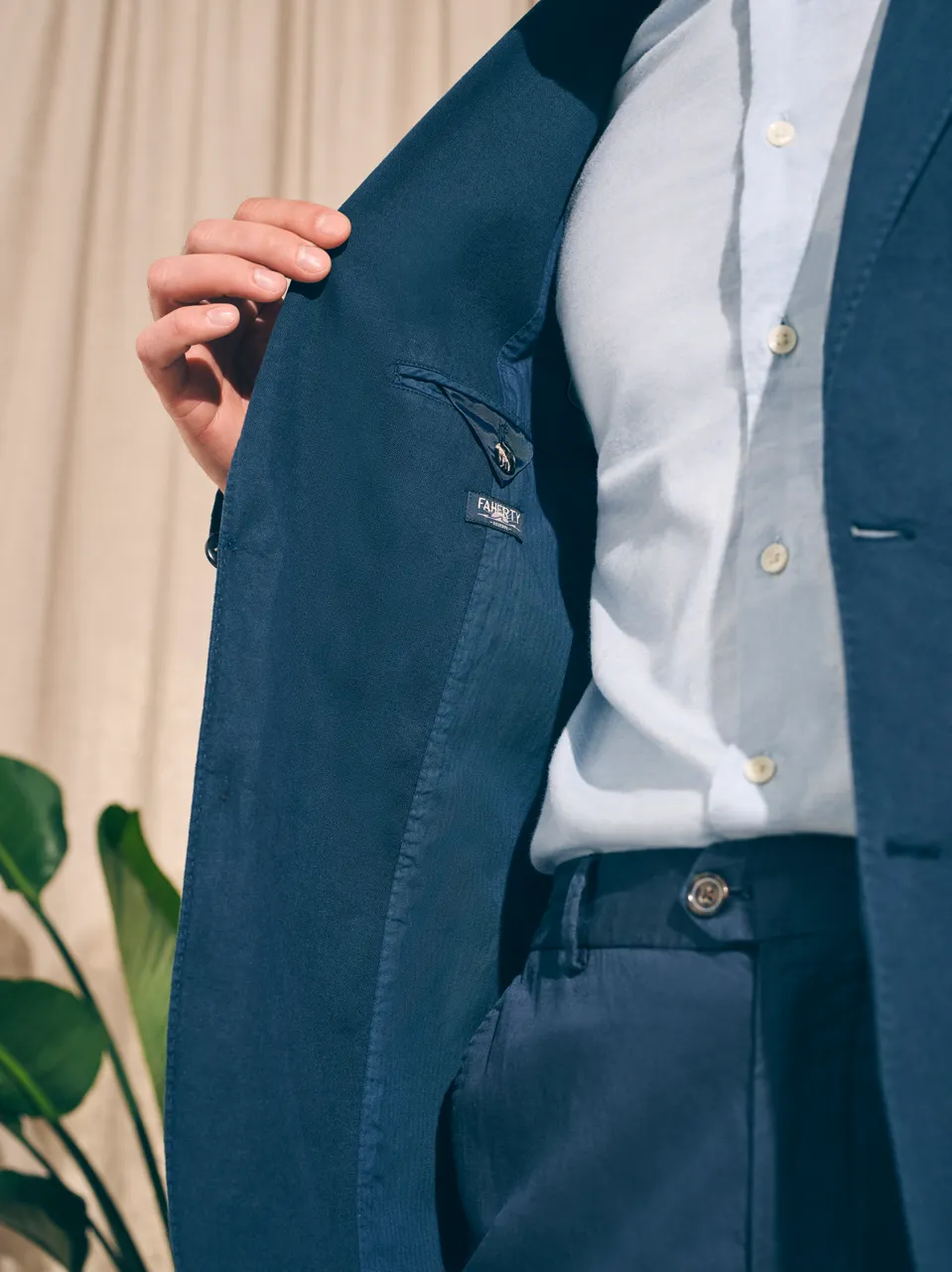 Reserve All Season Blazer - Deep Sea Navy sold by Faherty product image thumbnail 5