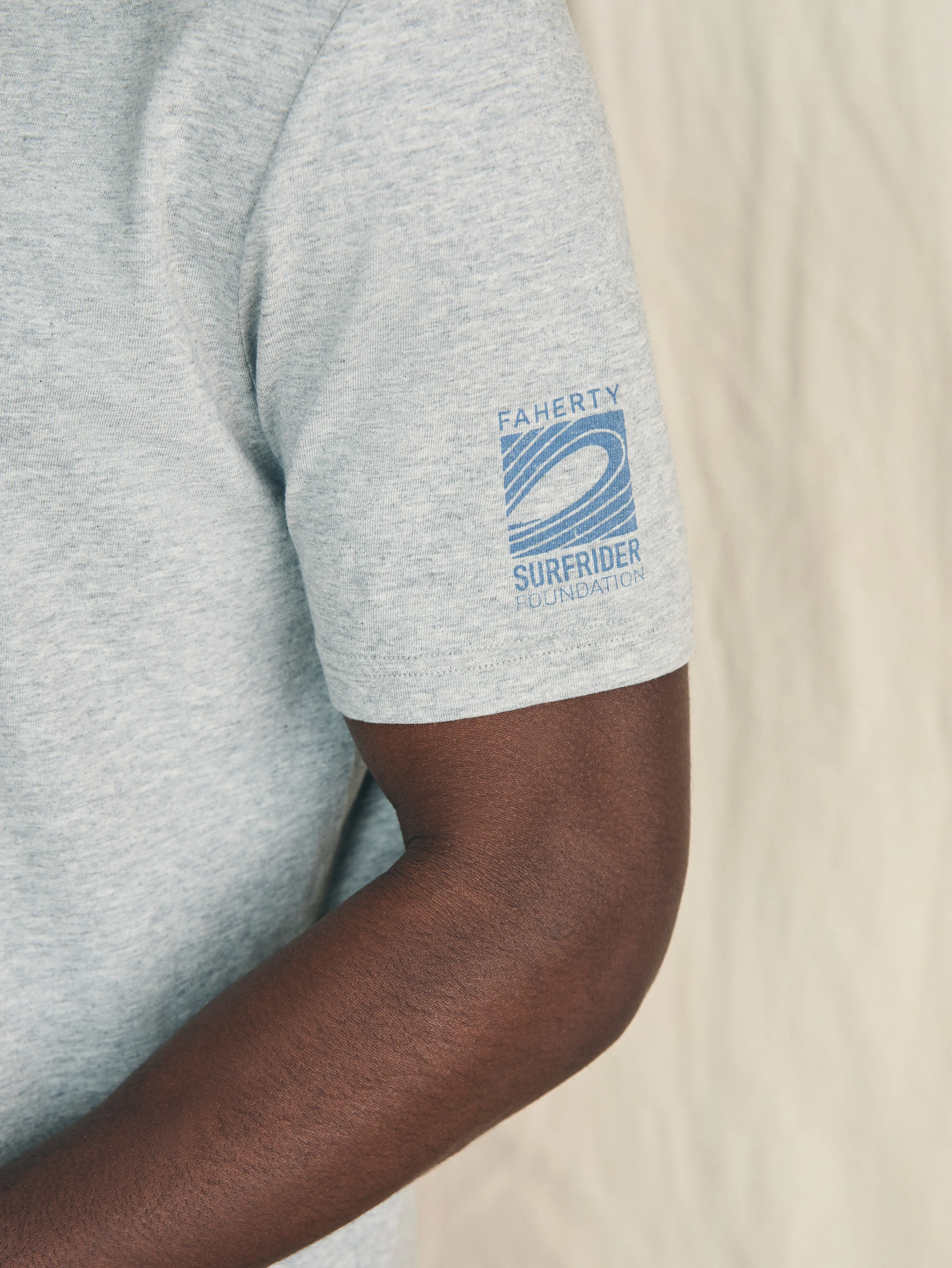 Short-Sleeve Surfrider Sunwashed Tee - Heather Grey sold by Faherty product image thumbnail 4