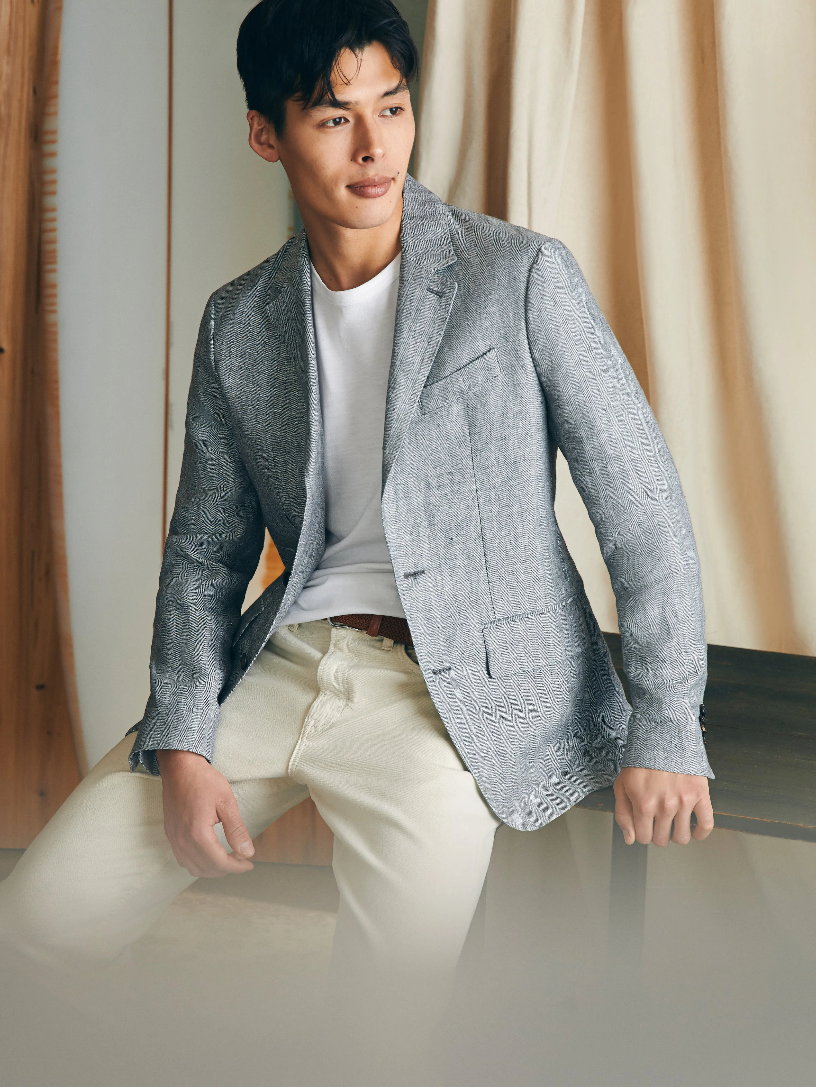 Reserve Linen Herringbone Blazer - Light Graphite Herringbone sold by Faherty