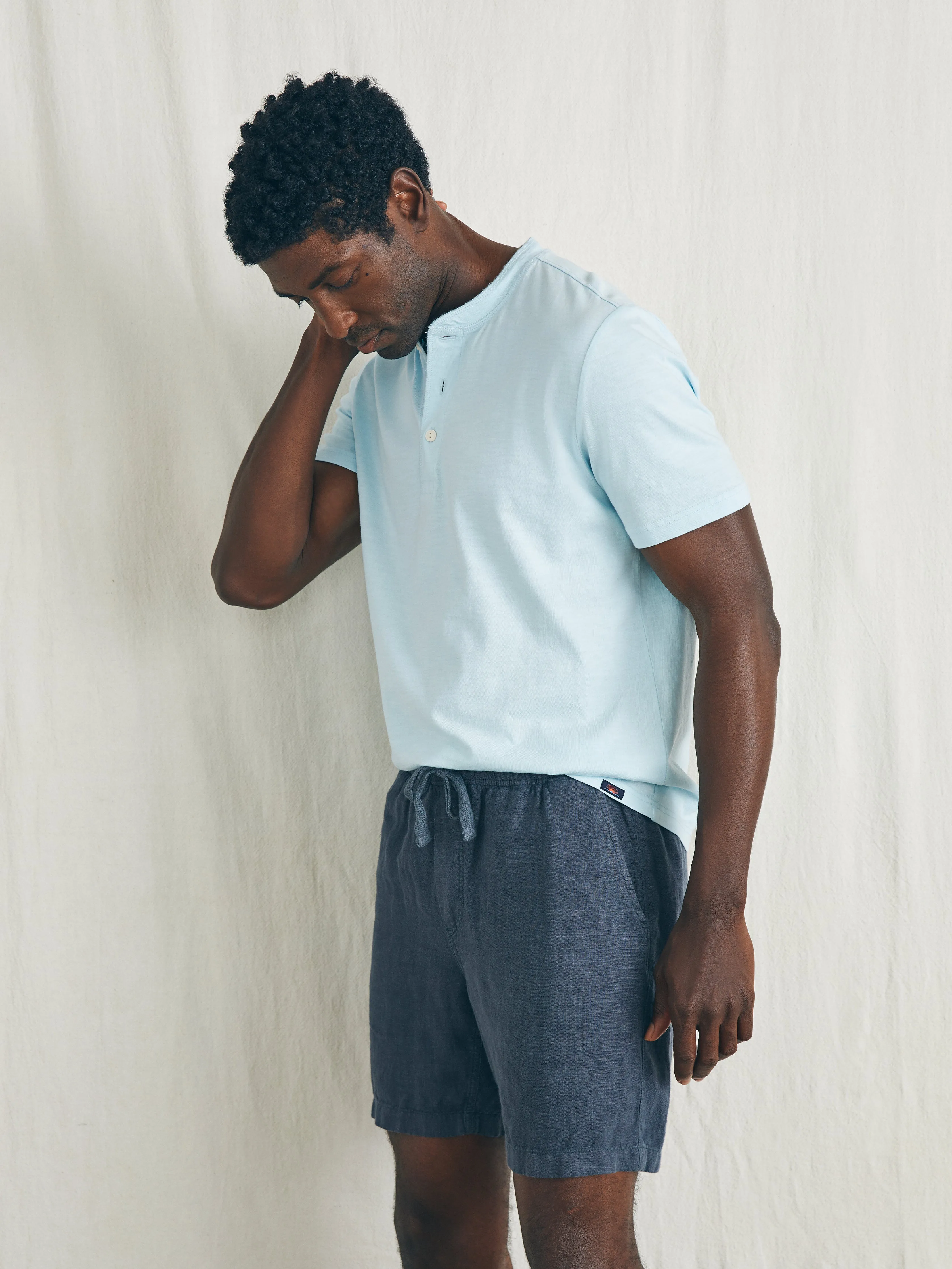 Essential Linen Short (6.5" Inseam) - Look Out Navy sold by Faherty product image thumbnail 2