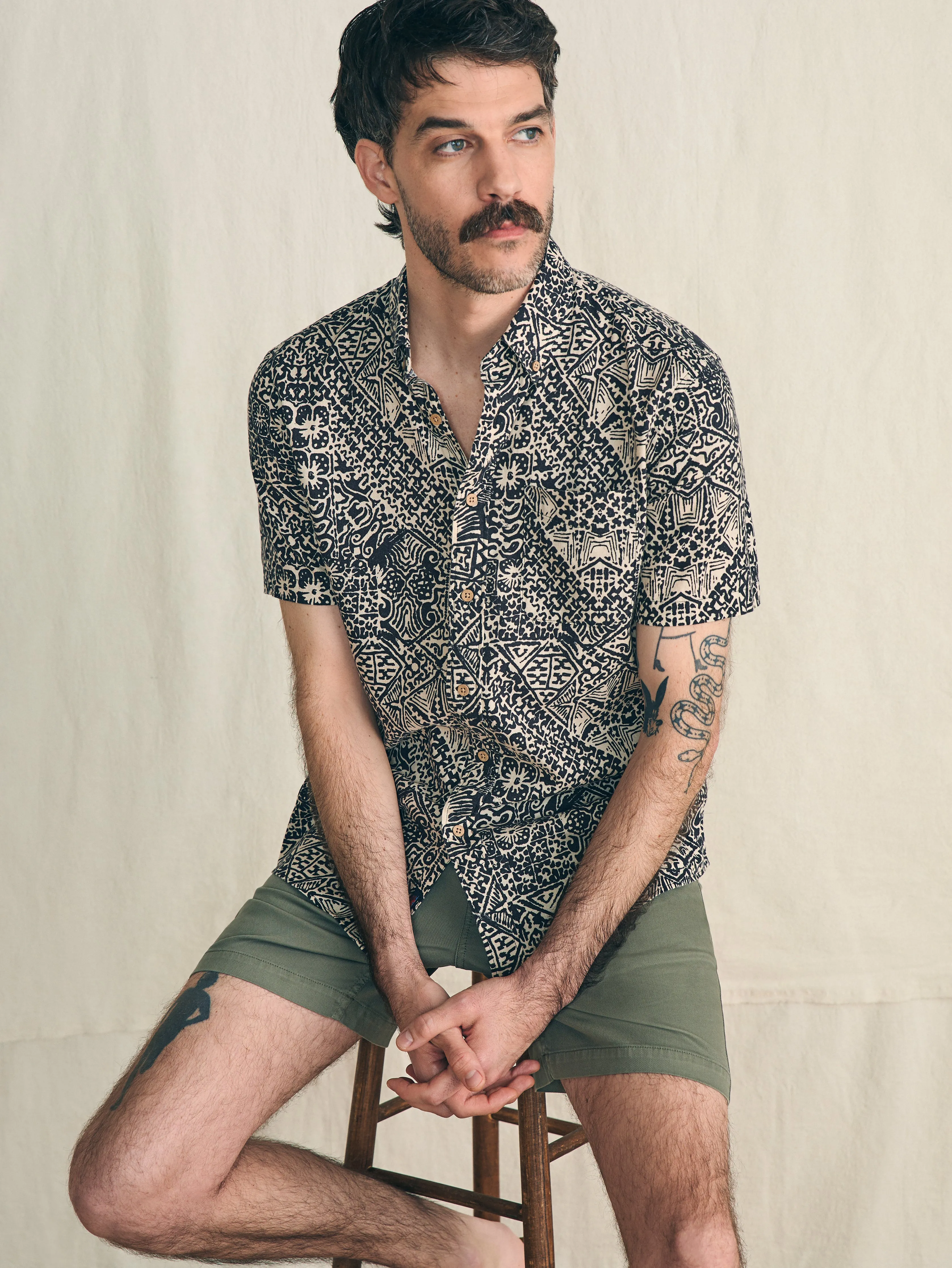 Short-Sleeve Breeze Shirt - Black Kaula sold by Faherty product image thumbnail 5