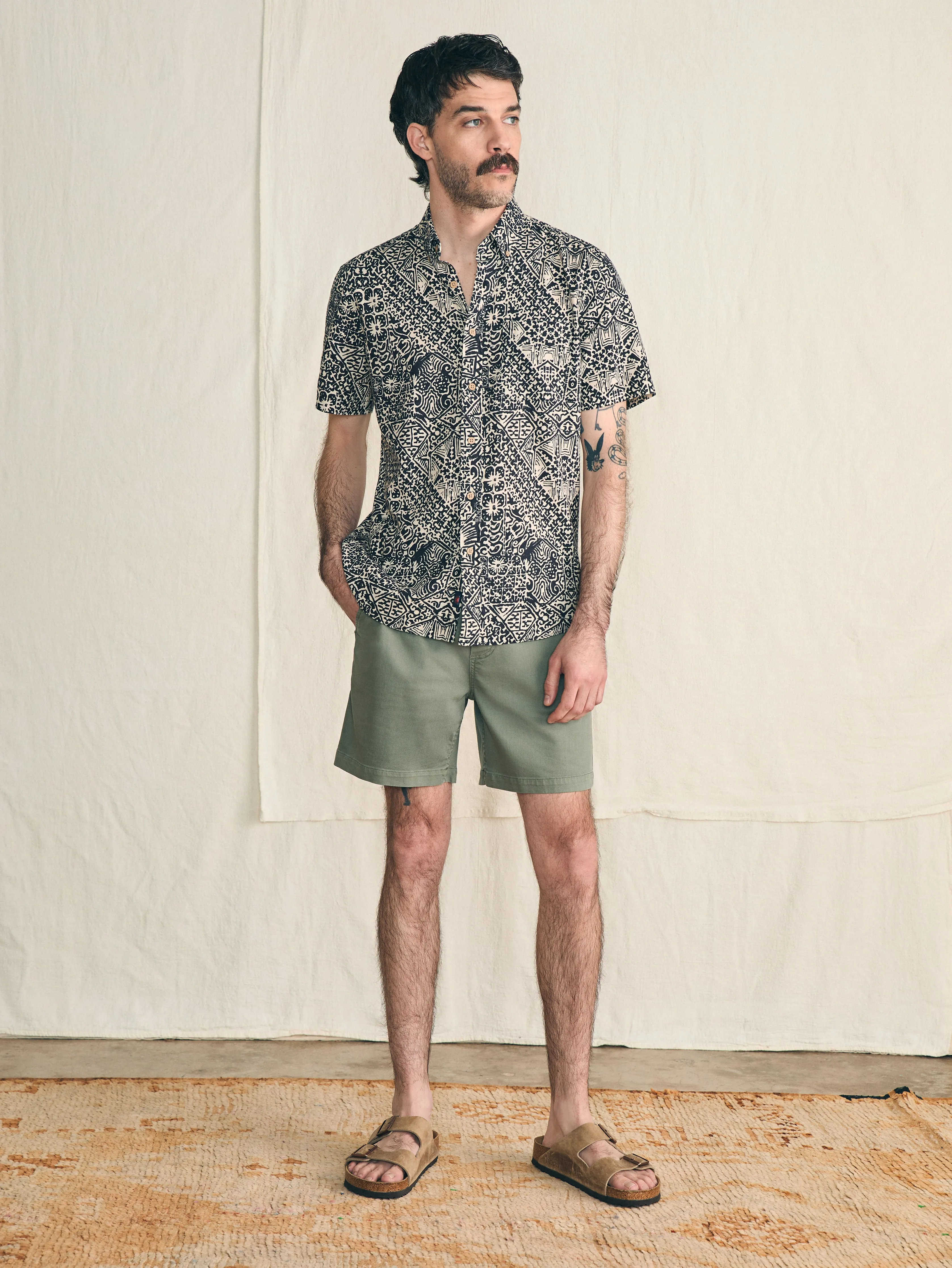 Short-Sleeve Breeze Shirt - Black Kaula sold by Faherty product image thumbnail 4