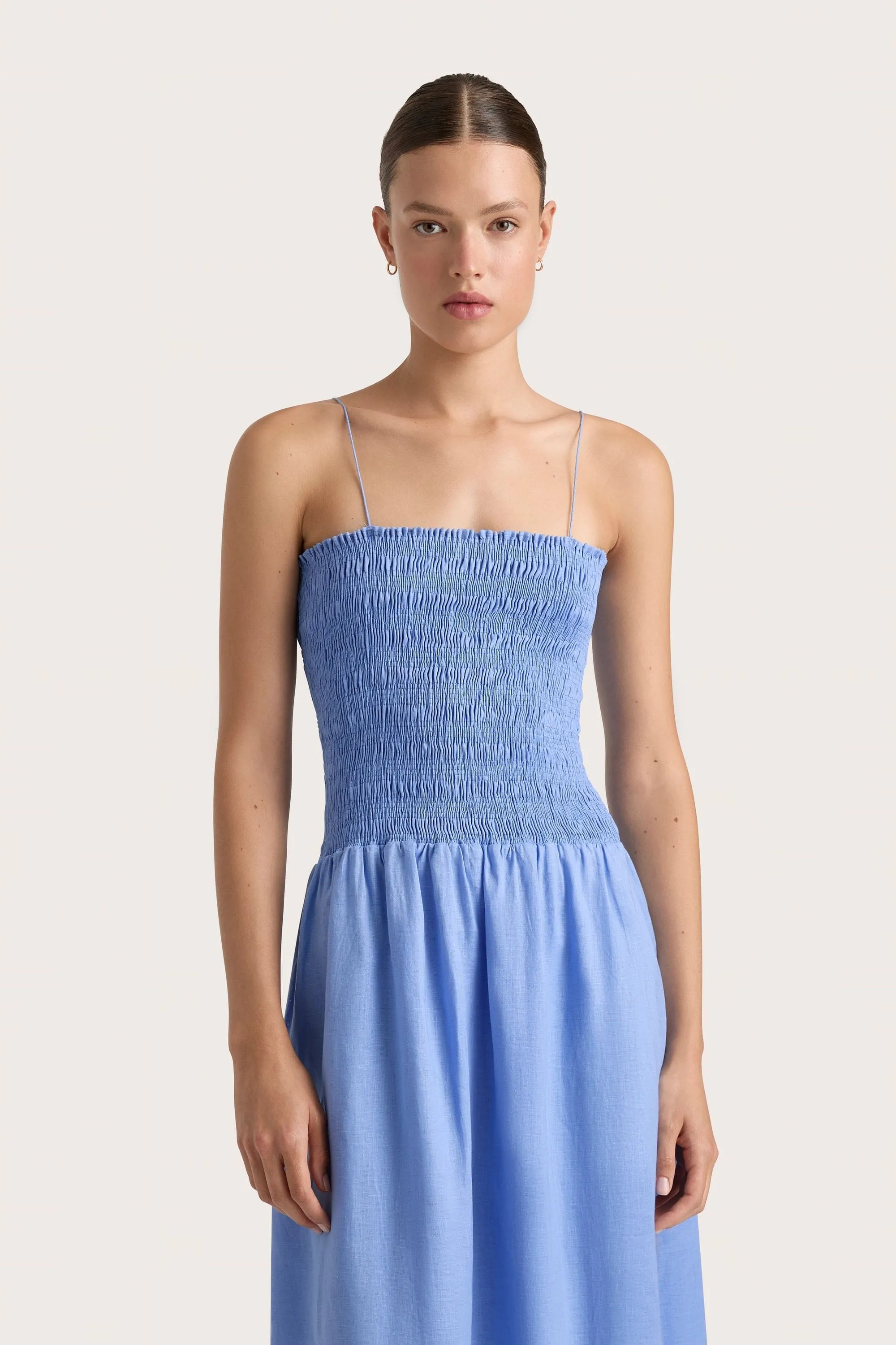 Geriba Midi Dress Mid Blue - Final Sale sold by Faithfull the Brand product image thumbnail 2