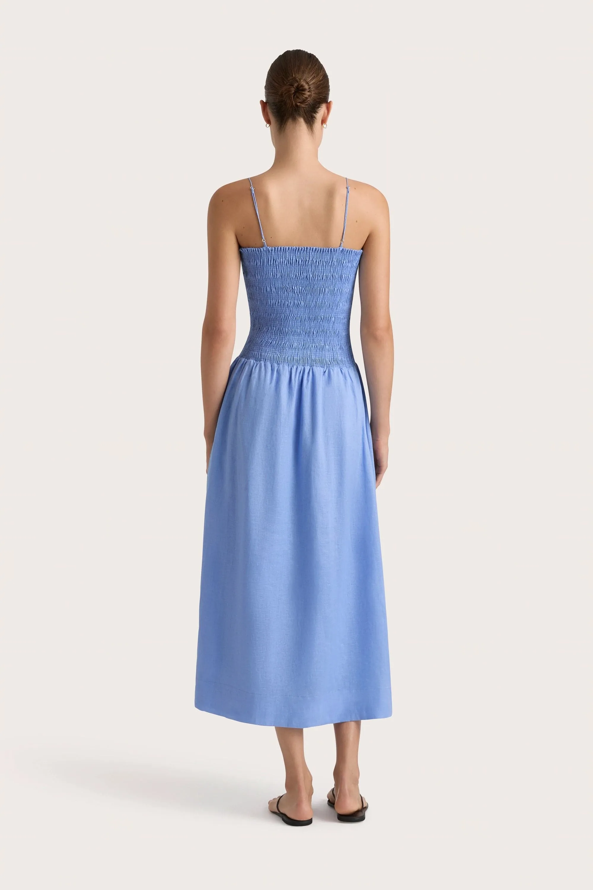 Geriba Midi Dress Mid Blue - Final Sale sold by Faithfull the Brand product image thumbnail 4