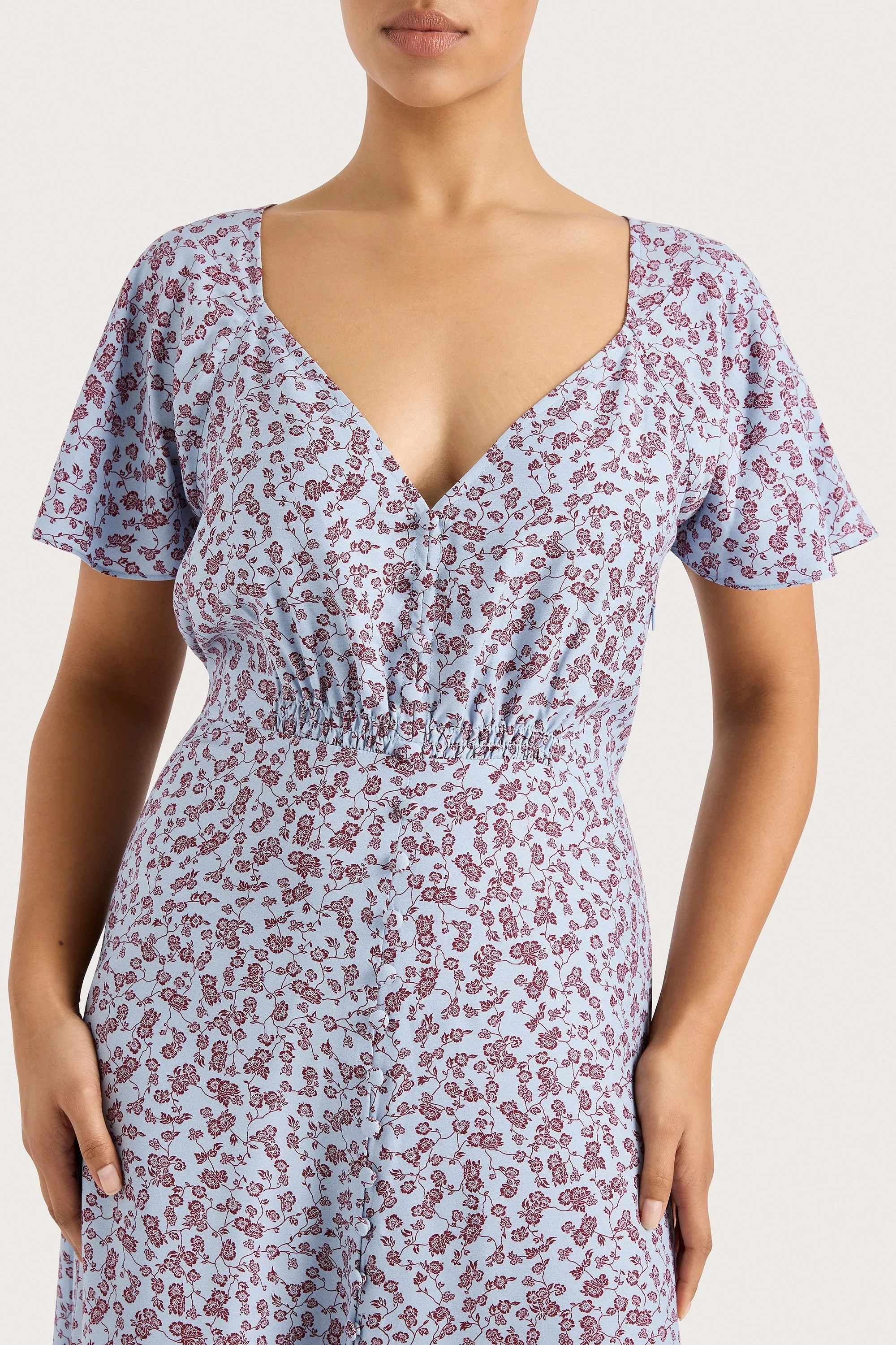 Aurelia Midi Dress Amaryllis Floral Blue - Final Sale sold by Faithfull the Brand product image thumbnail 2