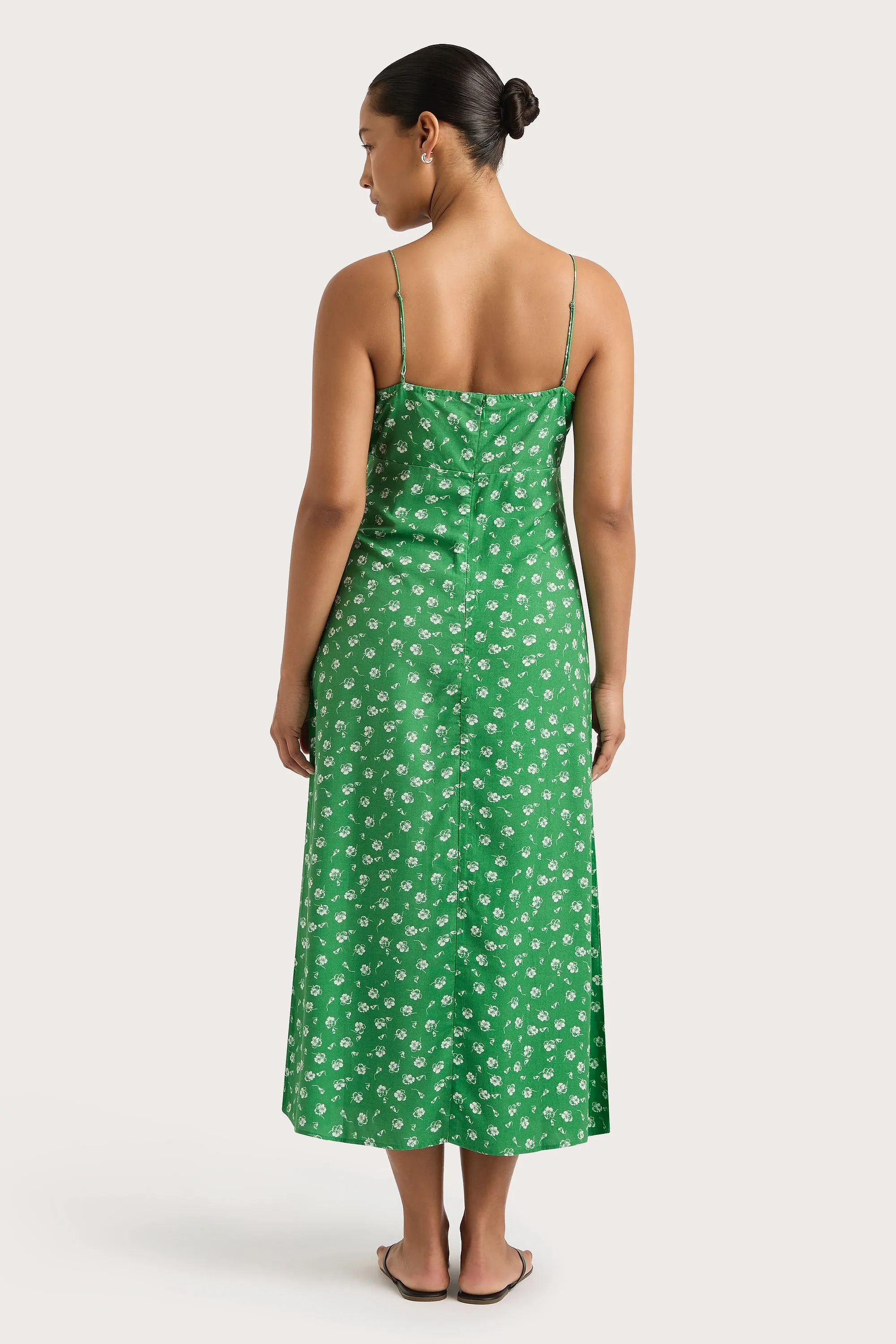 Pau Midi Dress Green - Final Sale sold by Faithfull the Brand product image thumbnail 4