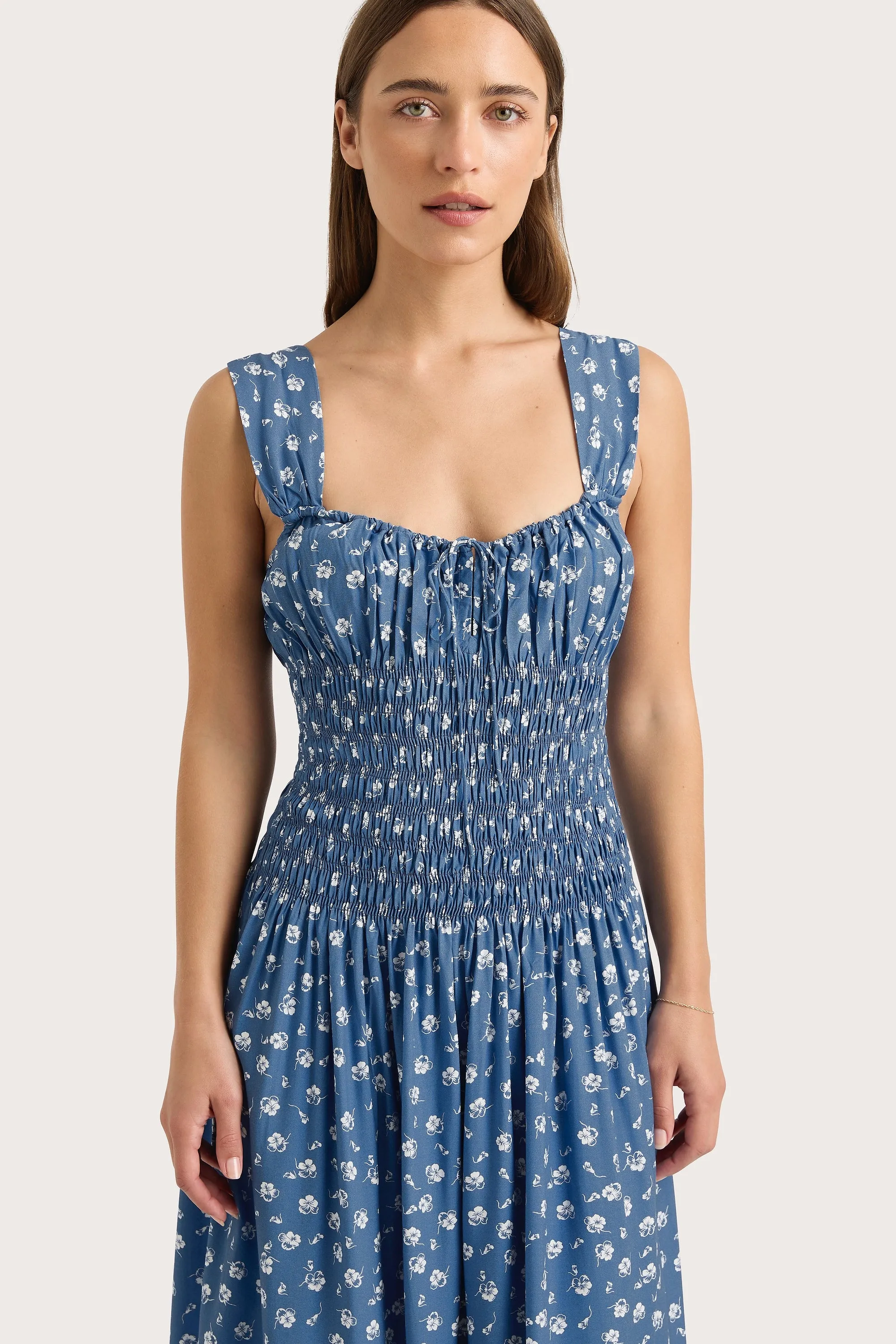 Yerres Midi Dress Floral Blue - Final Sale sold by Faithfull the Brand product image thumbnail 2