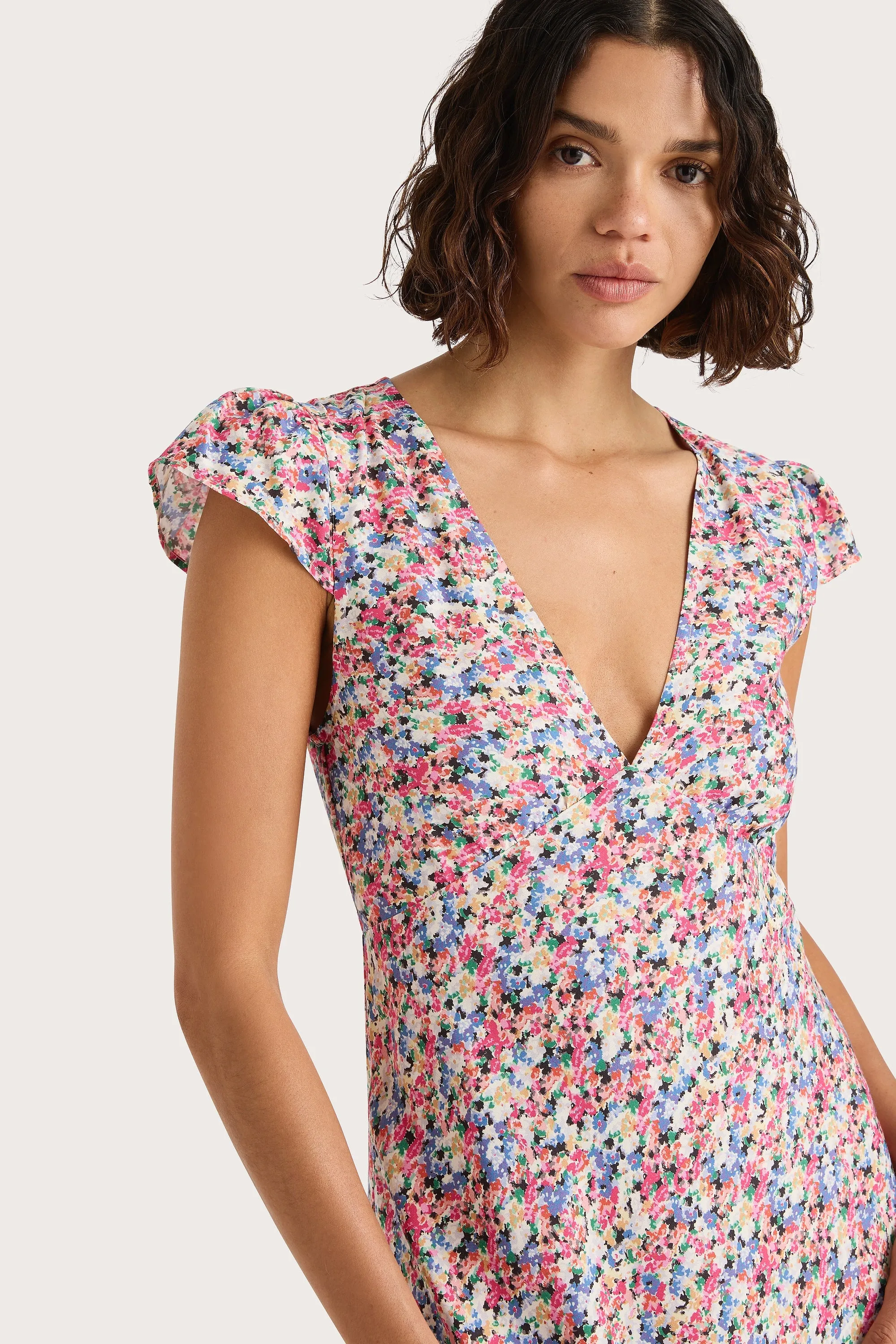 Esson Midi Dress Valerie Floral Multi - Final Sale sold by Faithfull the Brand product image thumbnail 4