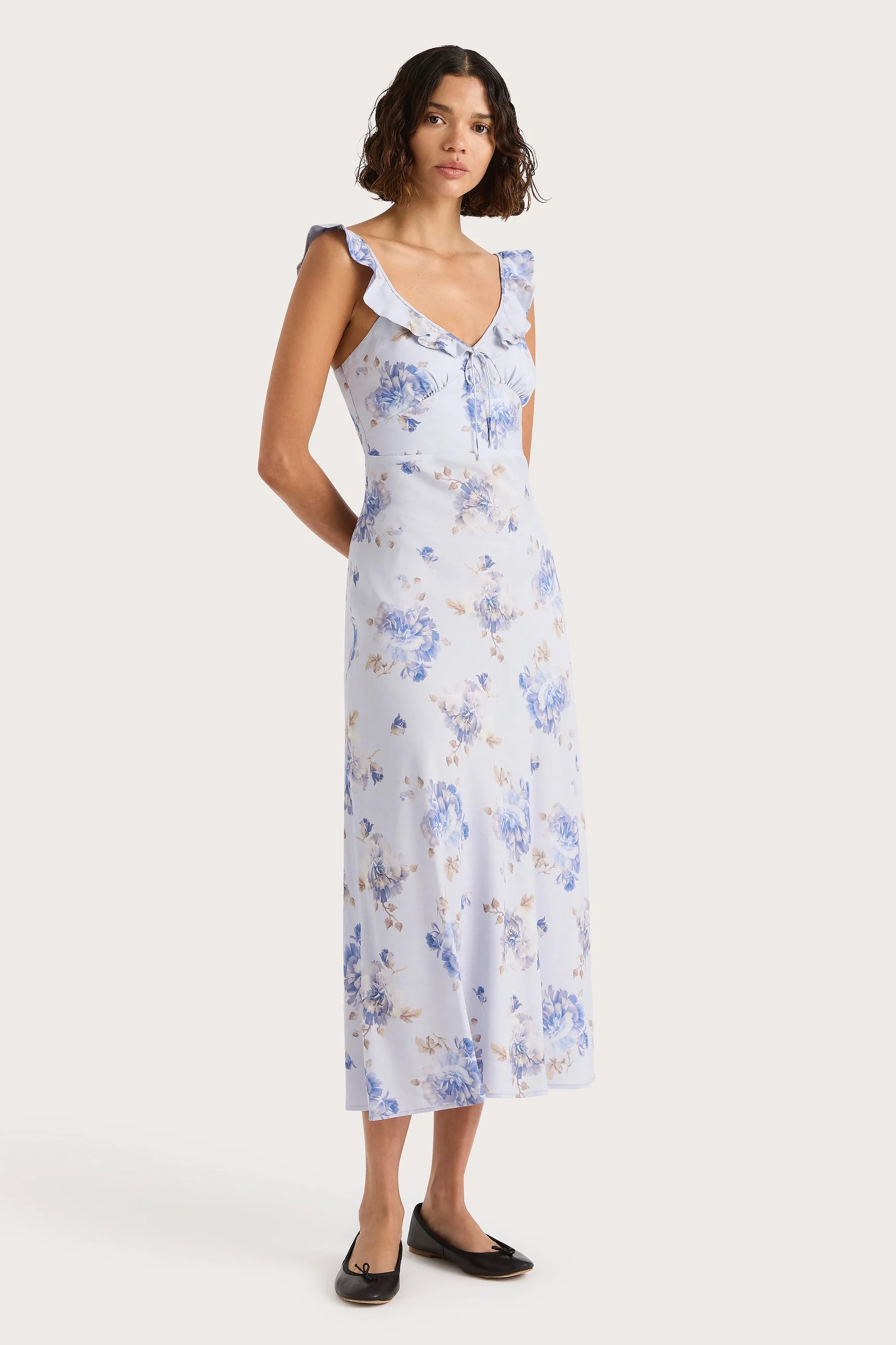 Yvonne Midi Dress Leona Floral Lilac - Final Sale sold by Faithfull the Brand product image thumbnail 3
