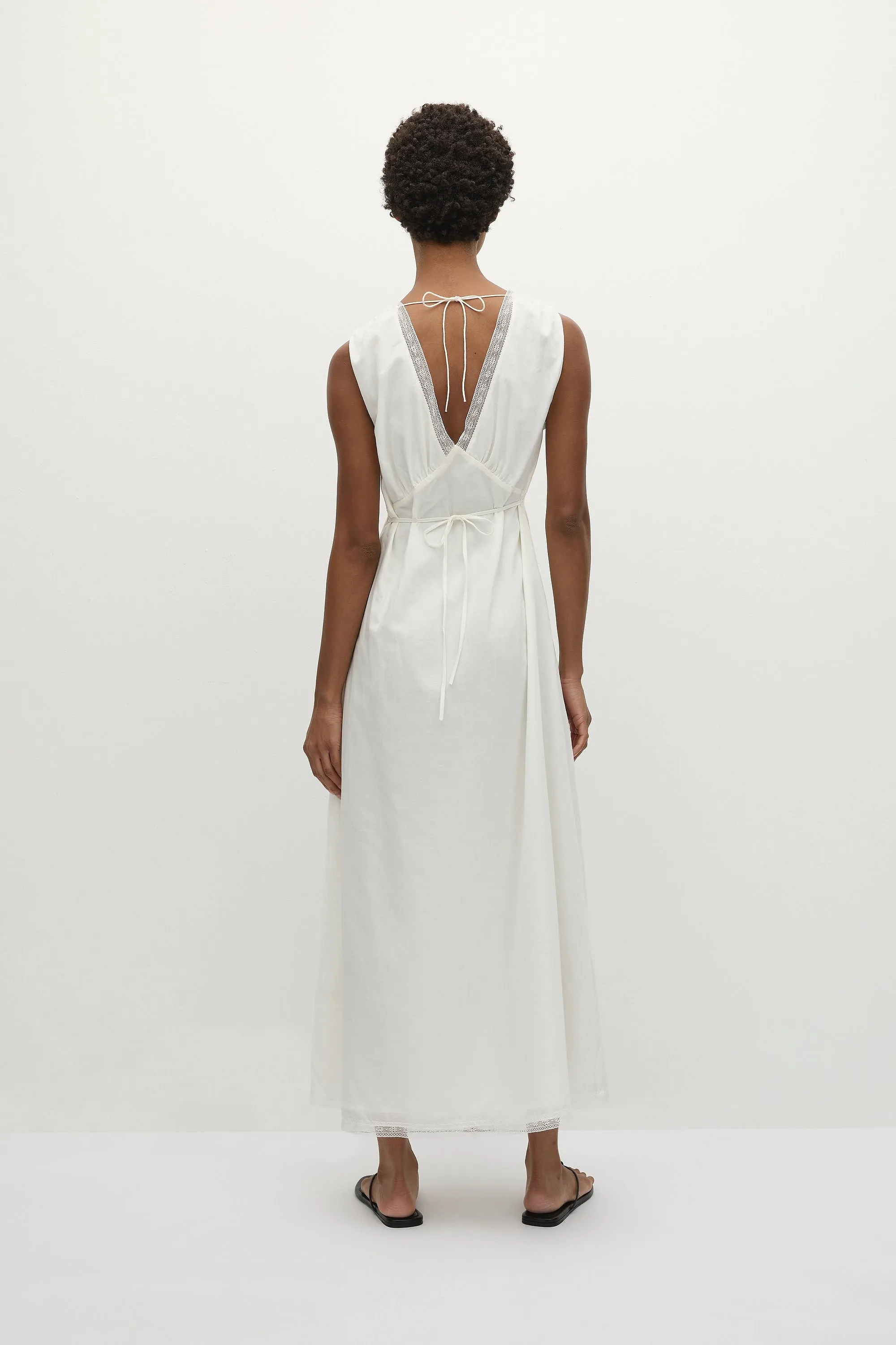 Denise Maxi Dress White - Final Sale sold by Faithfull the Brand product image thumbnail 4