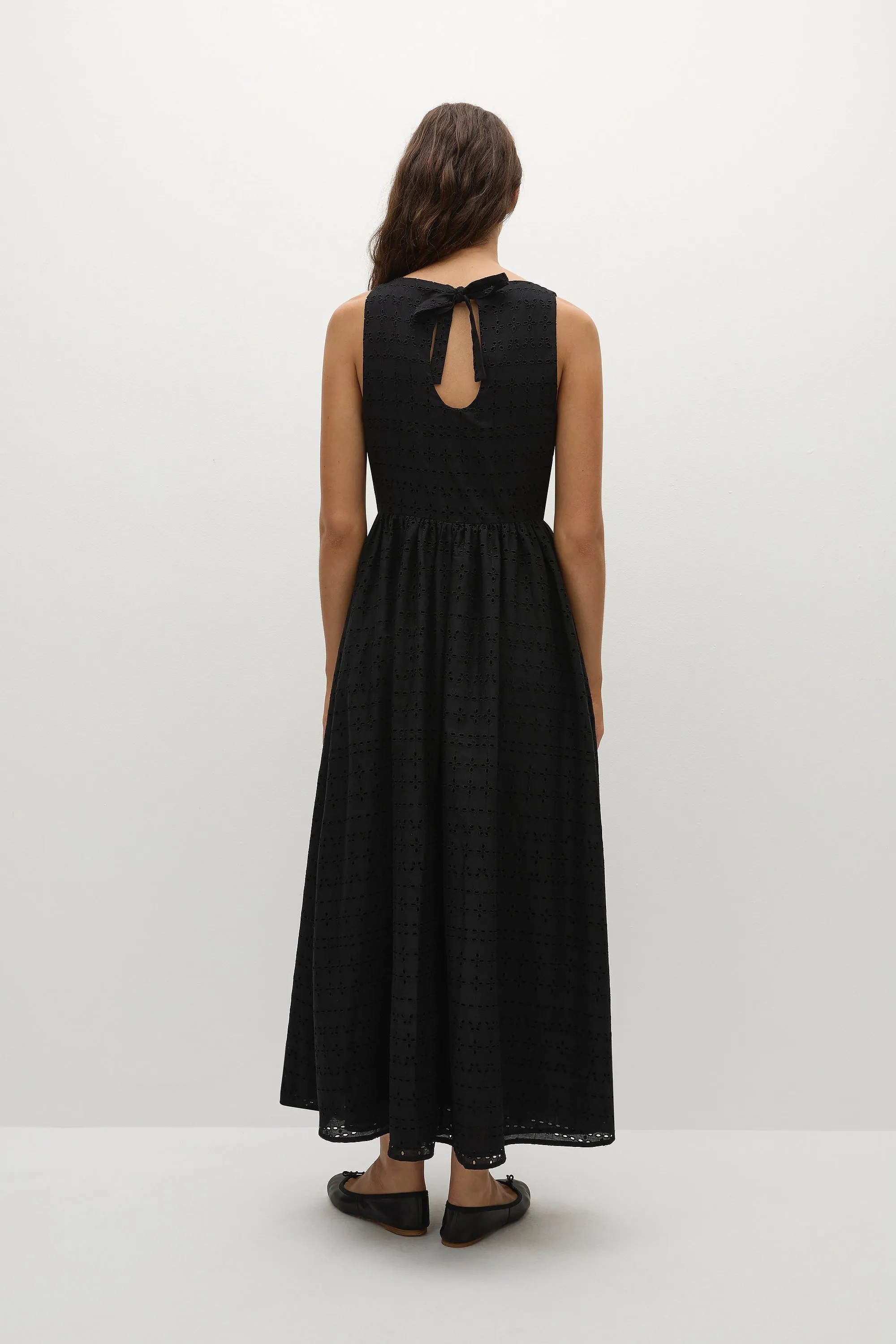 Tuva Midi Dress Agnes Broderie Anglaise Black - Final Sale sold by Faithfull the Brand product image thumbnail 4