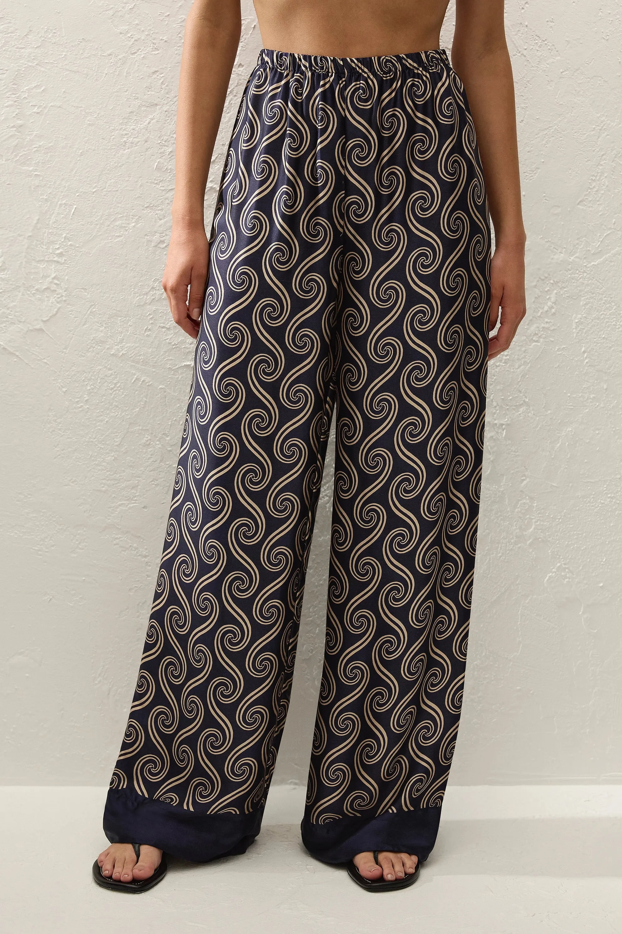 Jensen Pant Juanita Swirl Indigo sold by Faithfull the Brand product image thumbnail 2