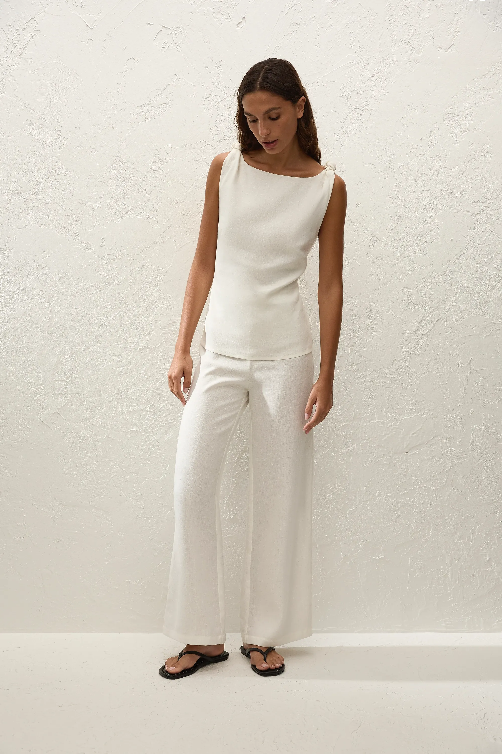 Syna Pant White sold by Faithfull the Brand
