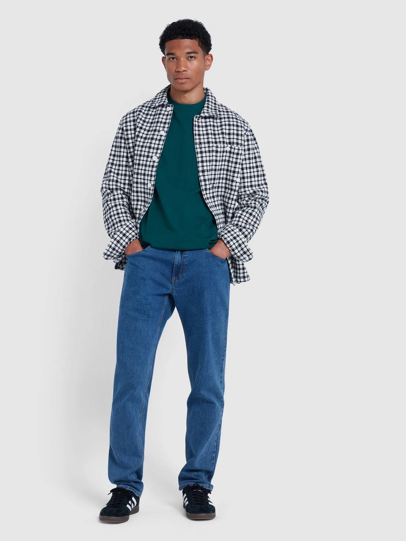 Stacy Regular Fit Pocket T-Shirt In Botanic Green sold by Farah product image thumbnail 3