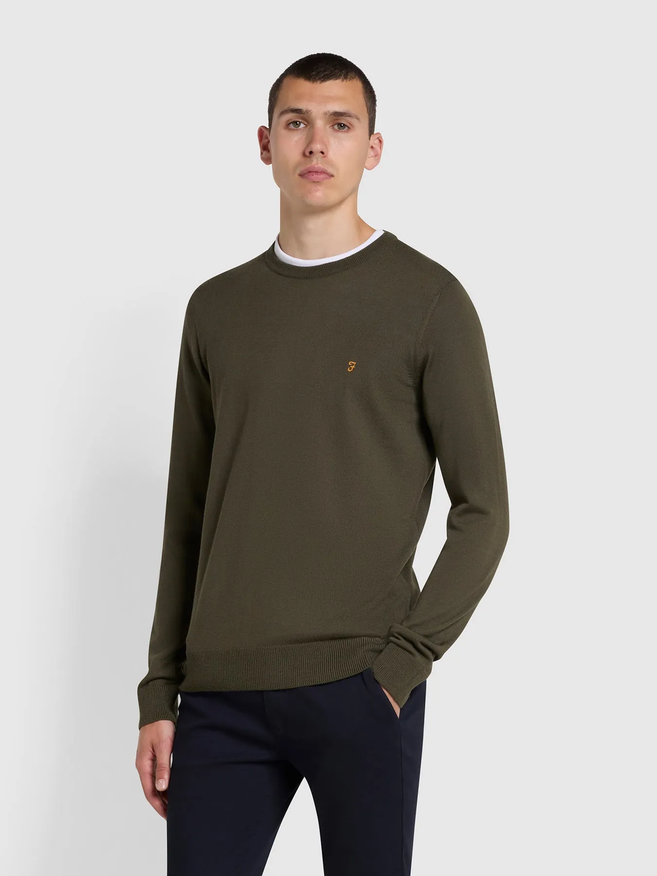 Mullen Merino Wool Crew Neck Sweater In Evergreen sold by Farah