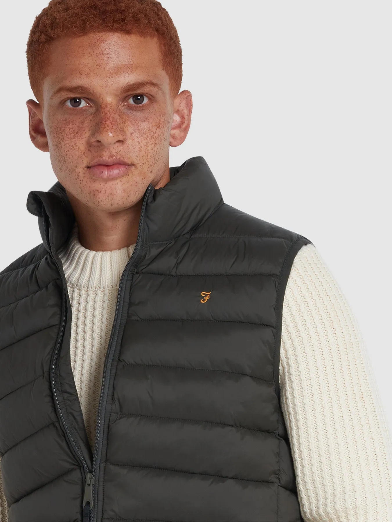 Joel Wadded Gilet In Evergreen sold by Farah product image thumbnail 4