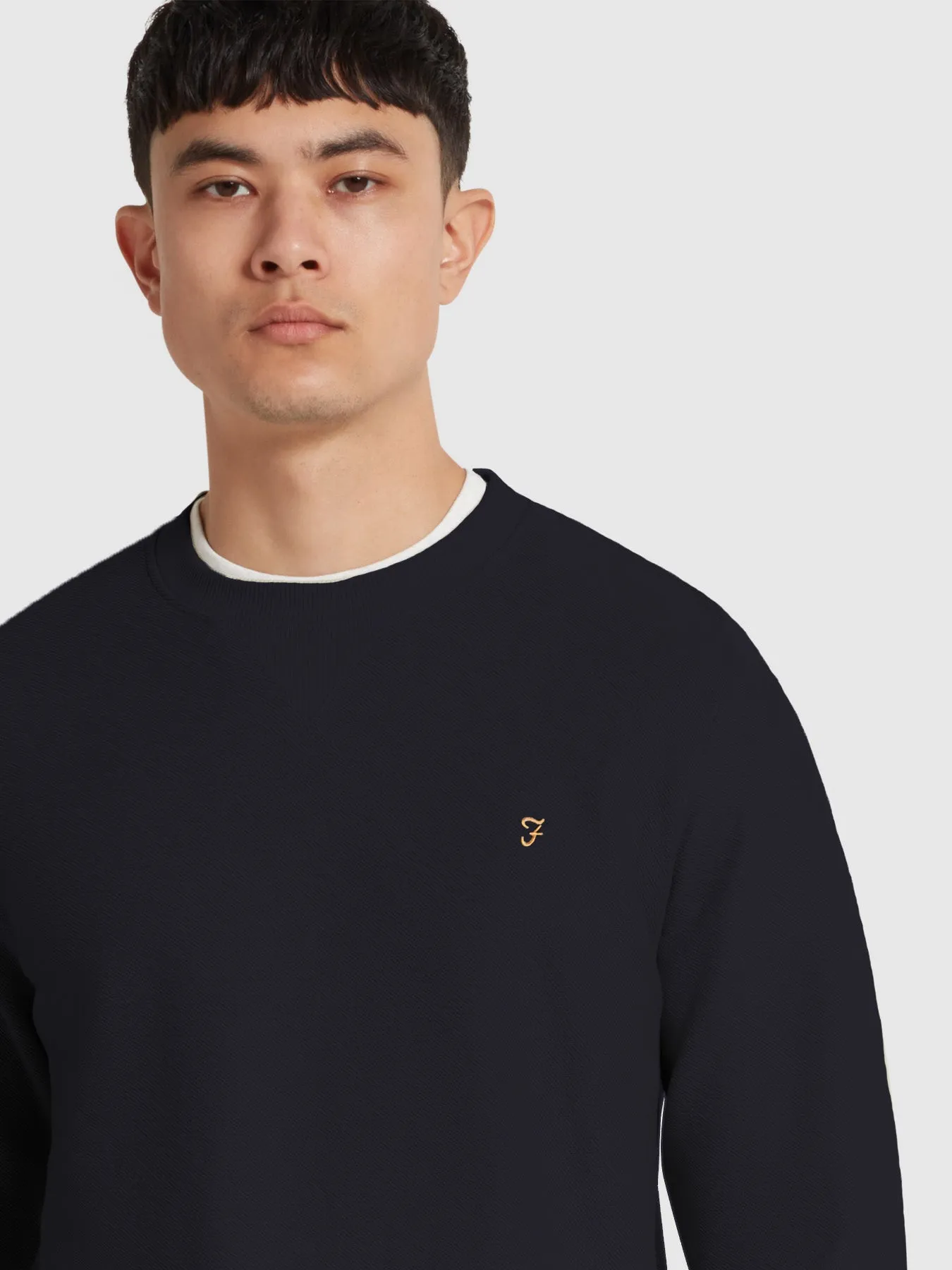 Galli Twill Crew Neck Sweatshirt In Black sold by Farah product image thumbnail 4