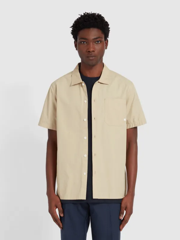 Ossie Short Sleeve Paper Touch Shirt In Hazelnut made by Farah