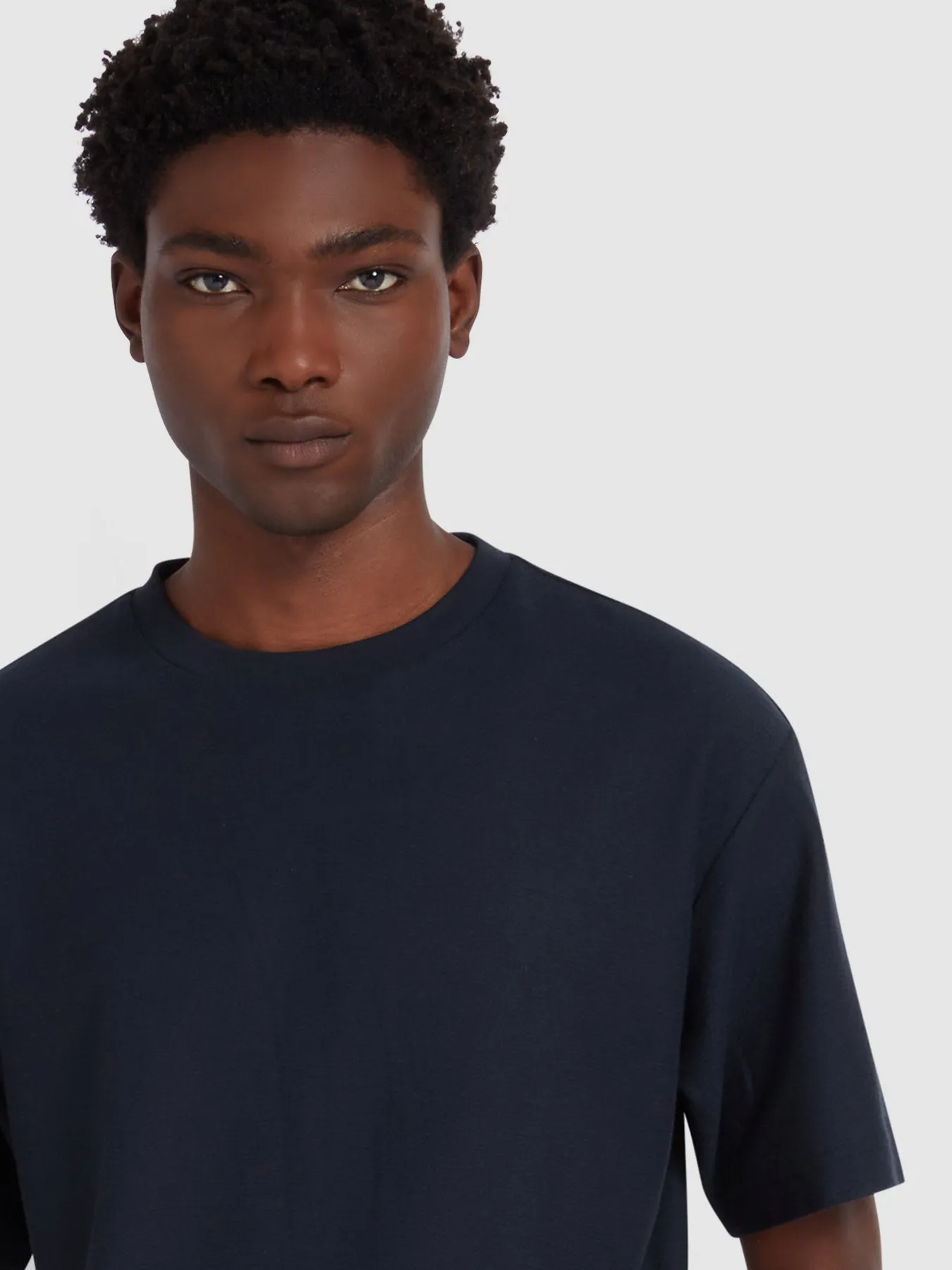 Ashcombe T-Shirt In True Navy sold by Farah product image thumbnail 4