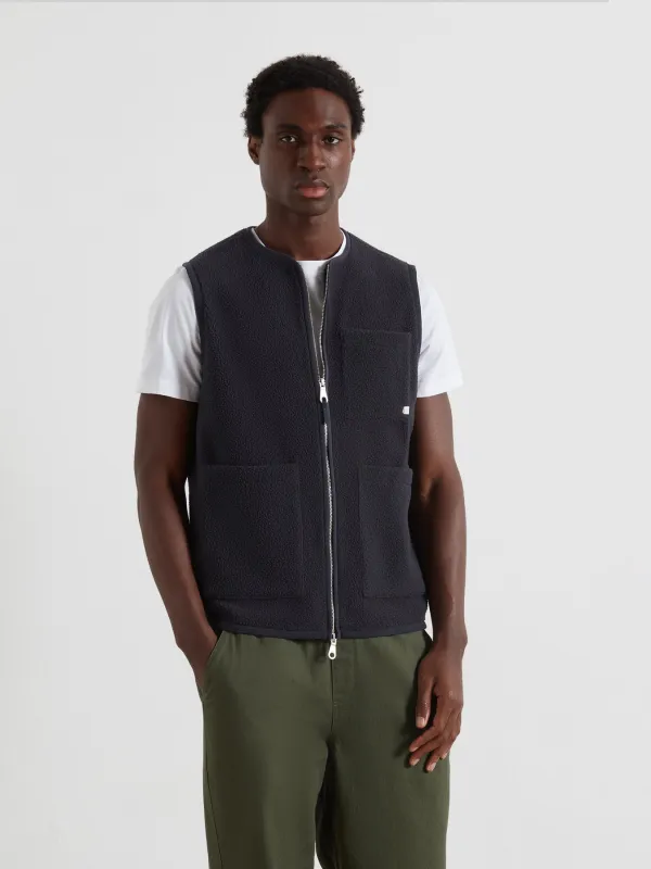 Abbott Gilet In True Navy sold by Farah