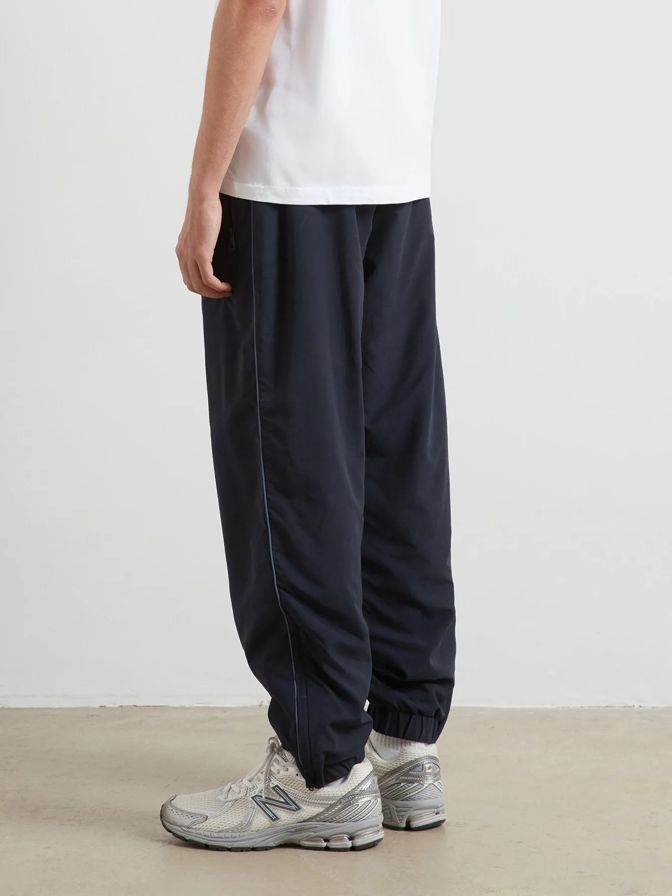Mossley Jogger In True Navy sold by Farah product image thumbnail 3