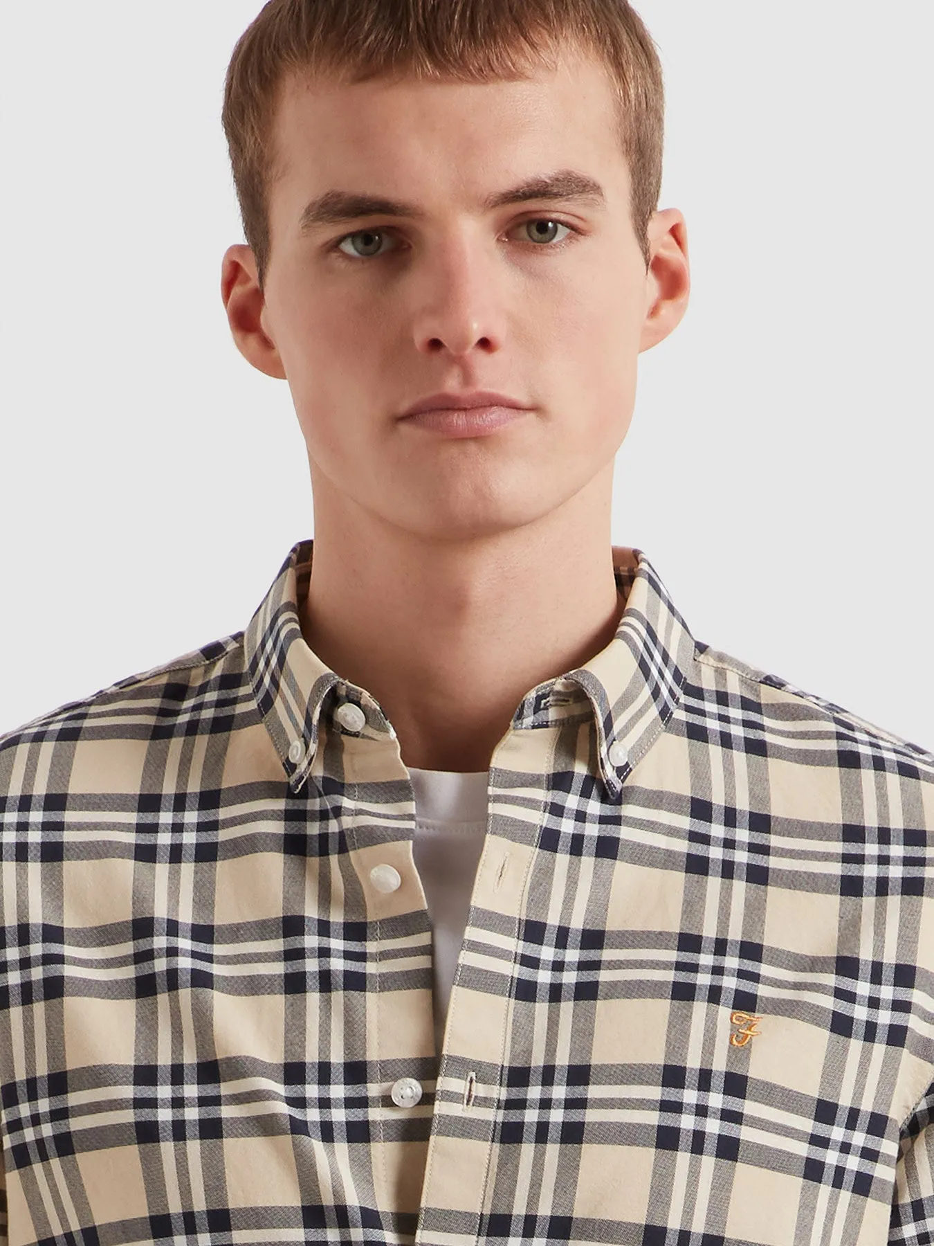 Brewer Slim Fit Check Short Sleeve Oxford Shirt In Birch Grey sold by Farah product image thumbnail 4