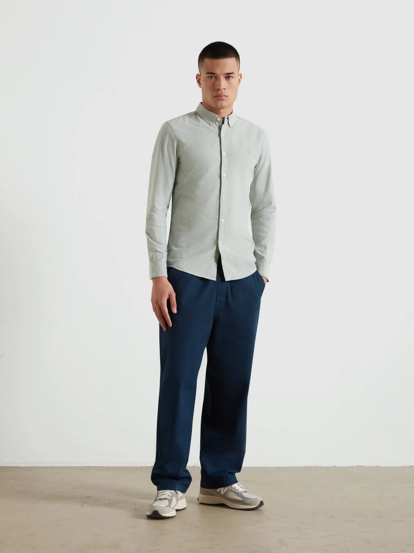 Brewer Slim Fit Organic Cotton Oxford Shirt In Farah Jade sold by Farah product image thumbnail 2