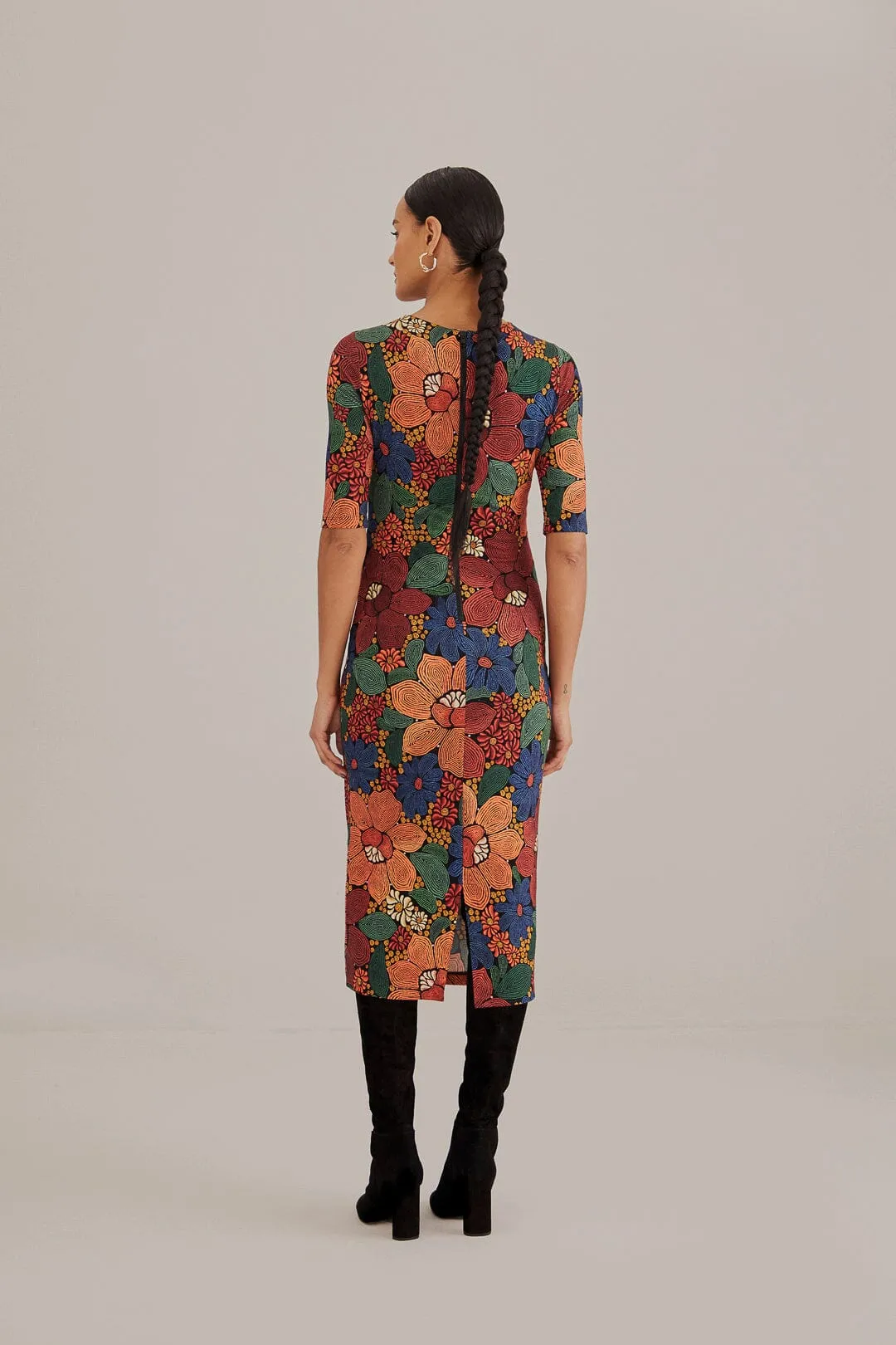 Black Stitched Flowers Lenzing™ Ecovero™ Viscose Midi Dress sold by FARM Rio product image thumbnail 3