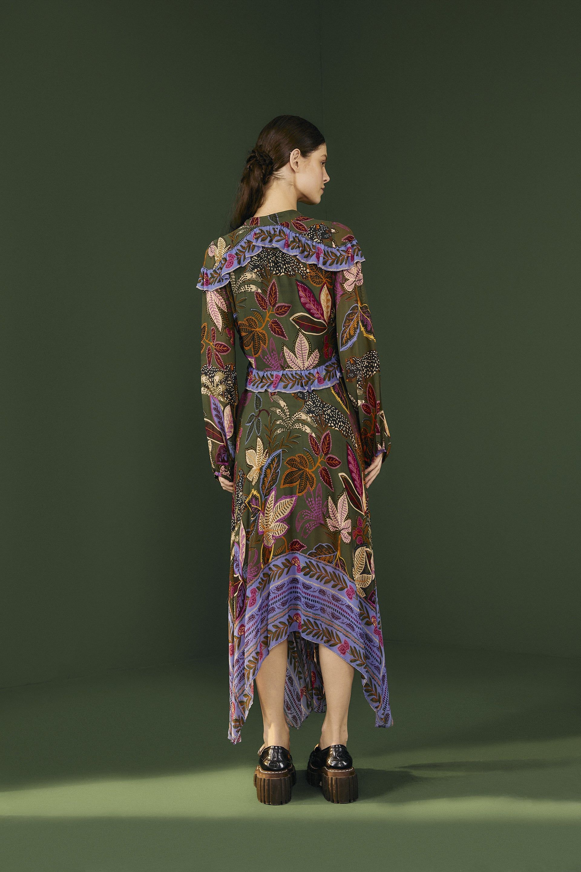 Green Wild Jungle Midi Dress sold by FARM Rio product image thumbnail 3