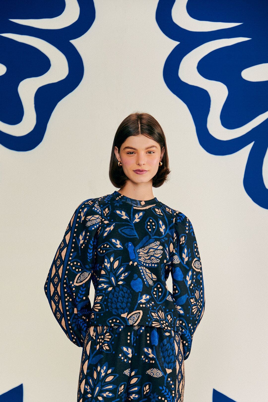 Black Macaw Forest Sweatshirt sold by FARM Rio