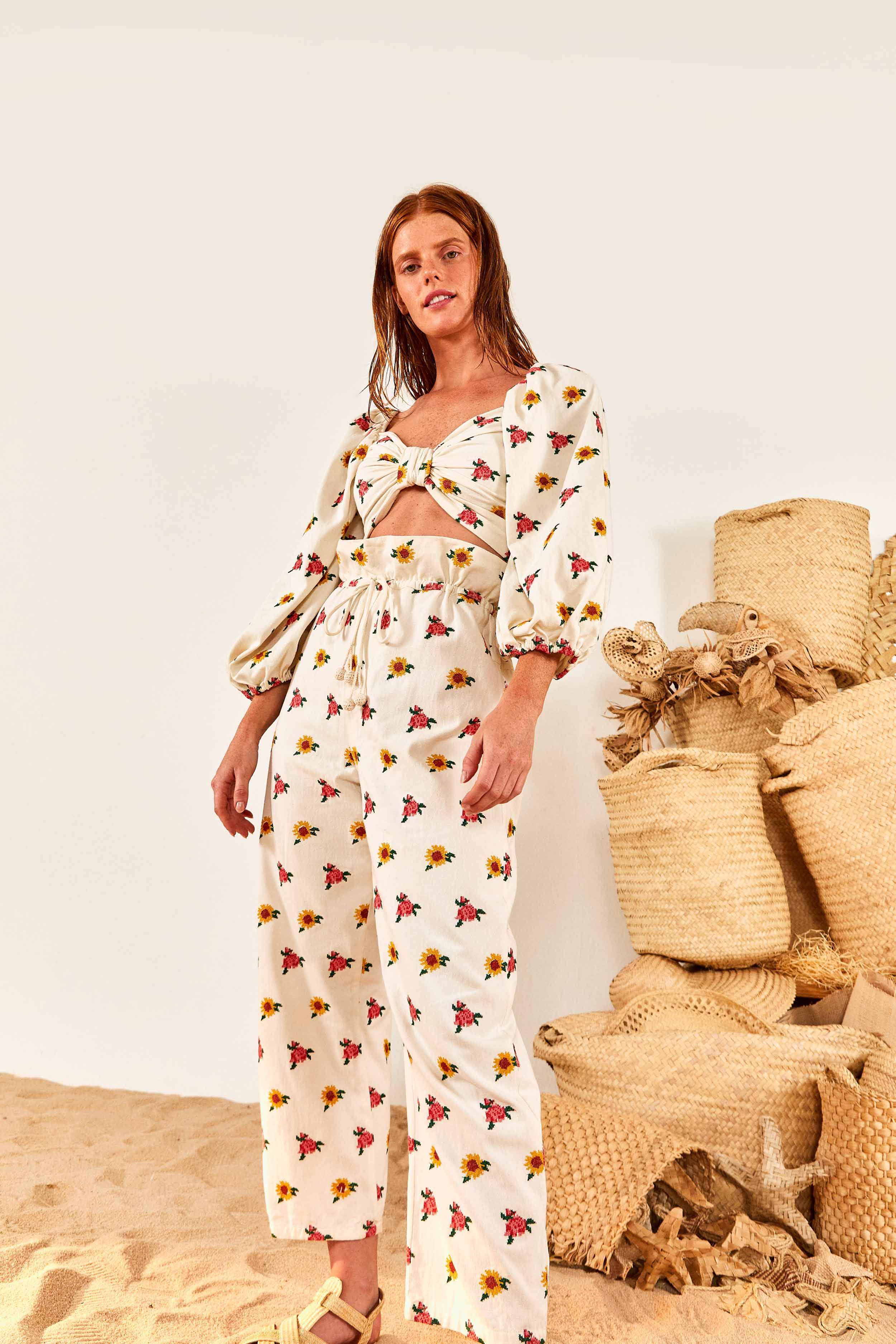 MIXED CROSS STITCH FLOWERS EMBROIDERED PANTS sold by FARM Rio