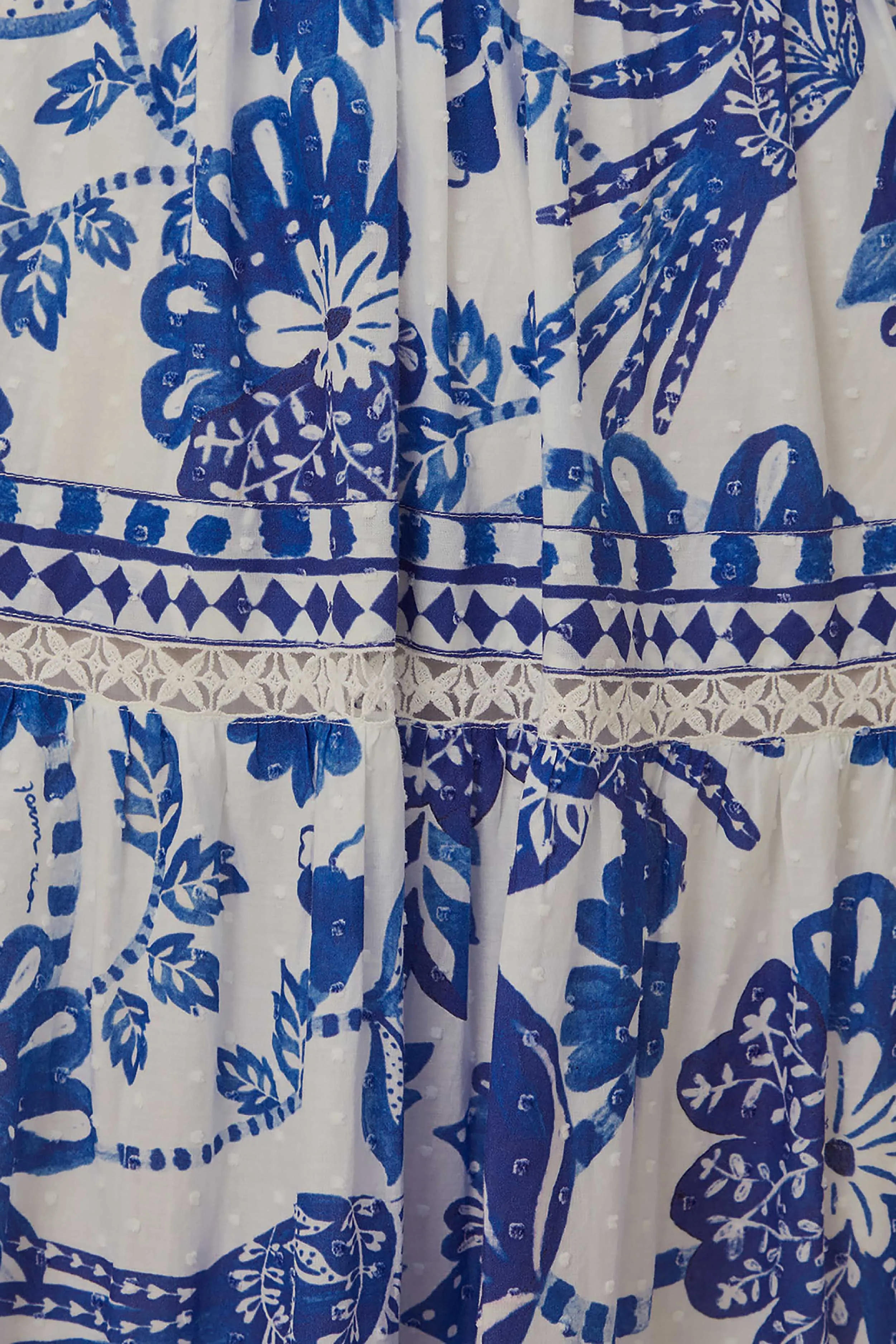 Off-White Flowerful Birds Maxi Dress sold by FARM Rio product image thumbnail 5